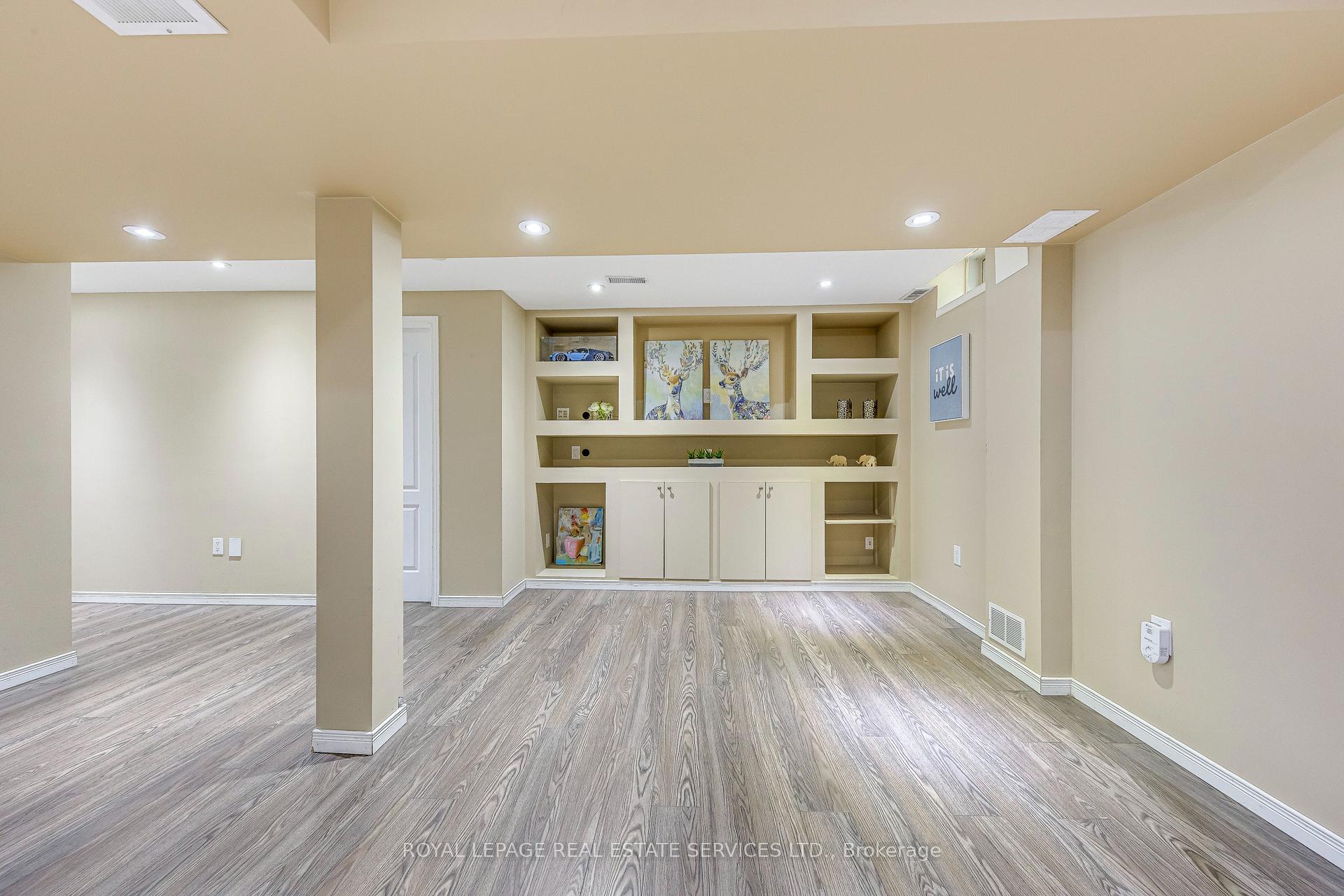 7 Southside Place #12