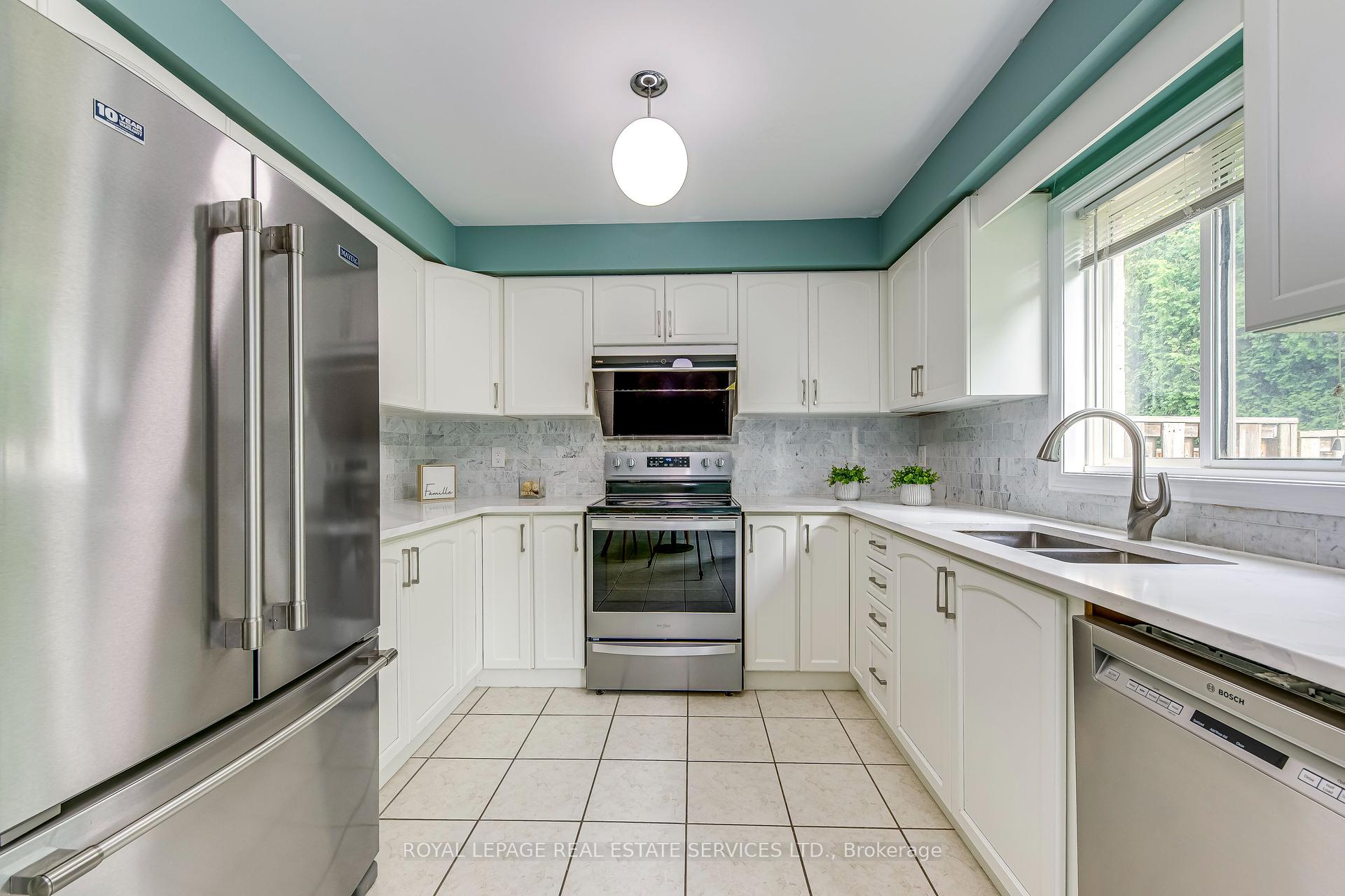 7 Southside Place #12