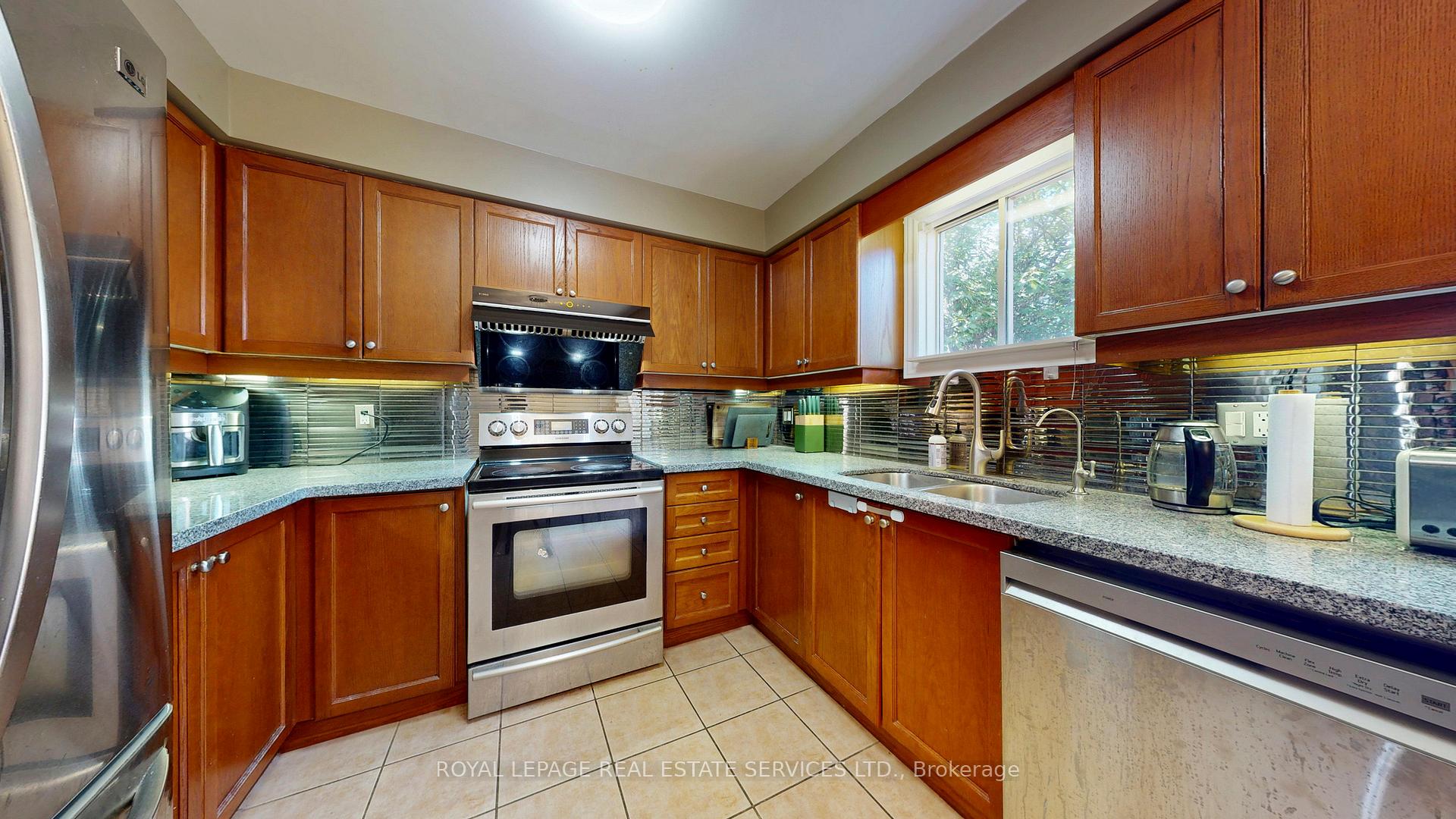 65 Morwick Drive