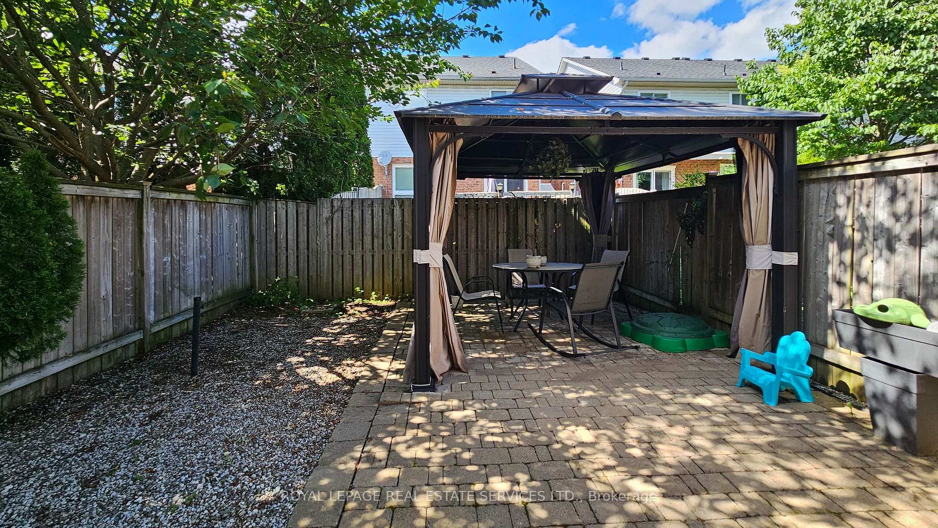 65 Morwick Drive