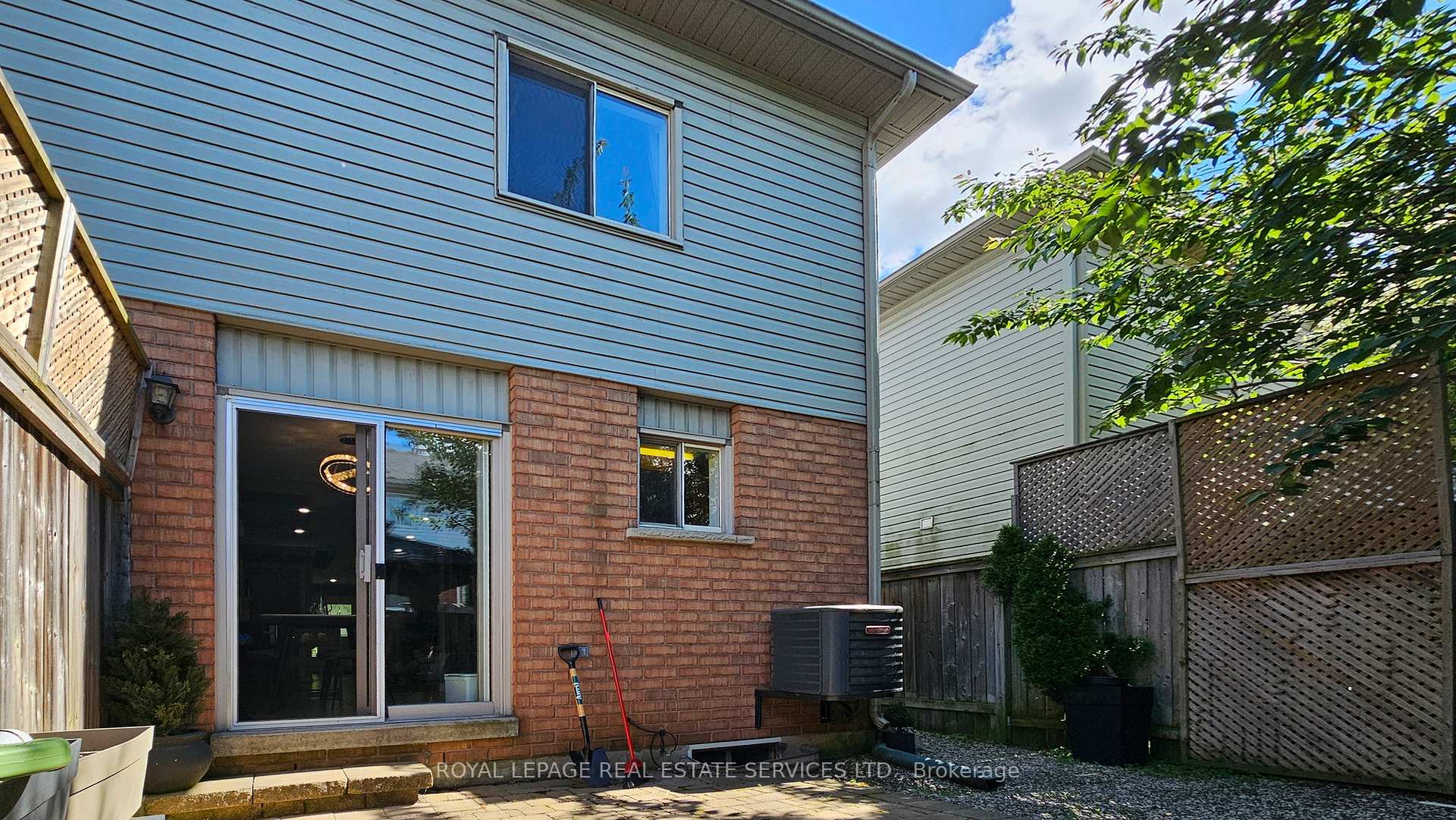 65 Morwick Drive