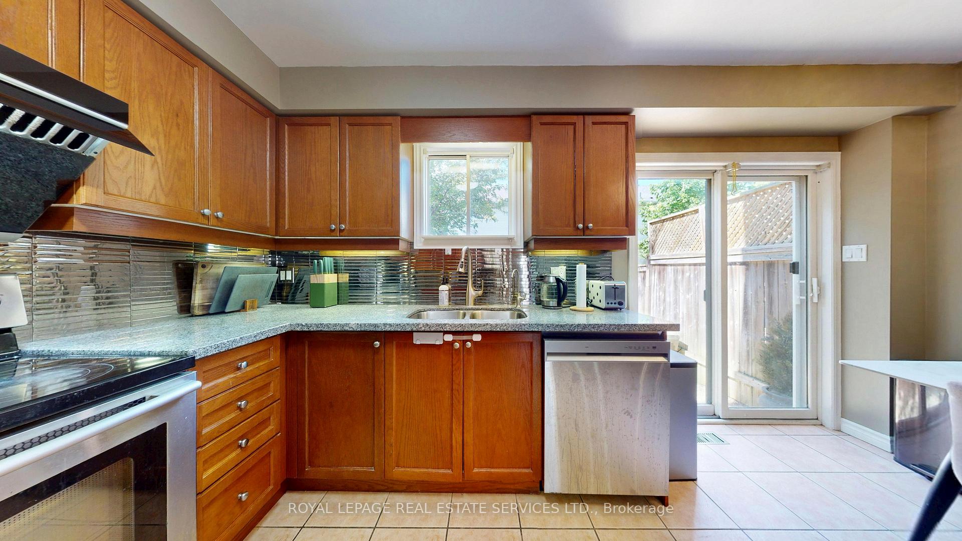 65 Morwick Drive
