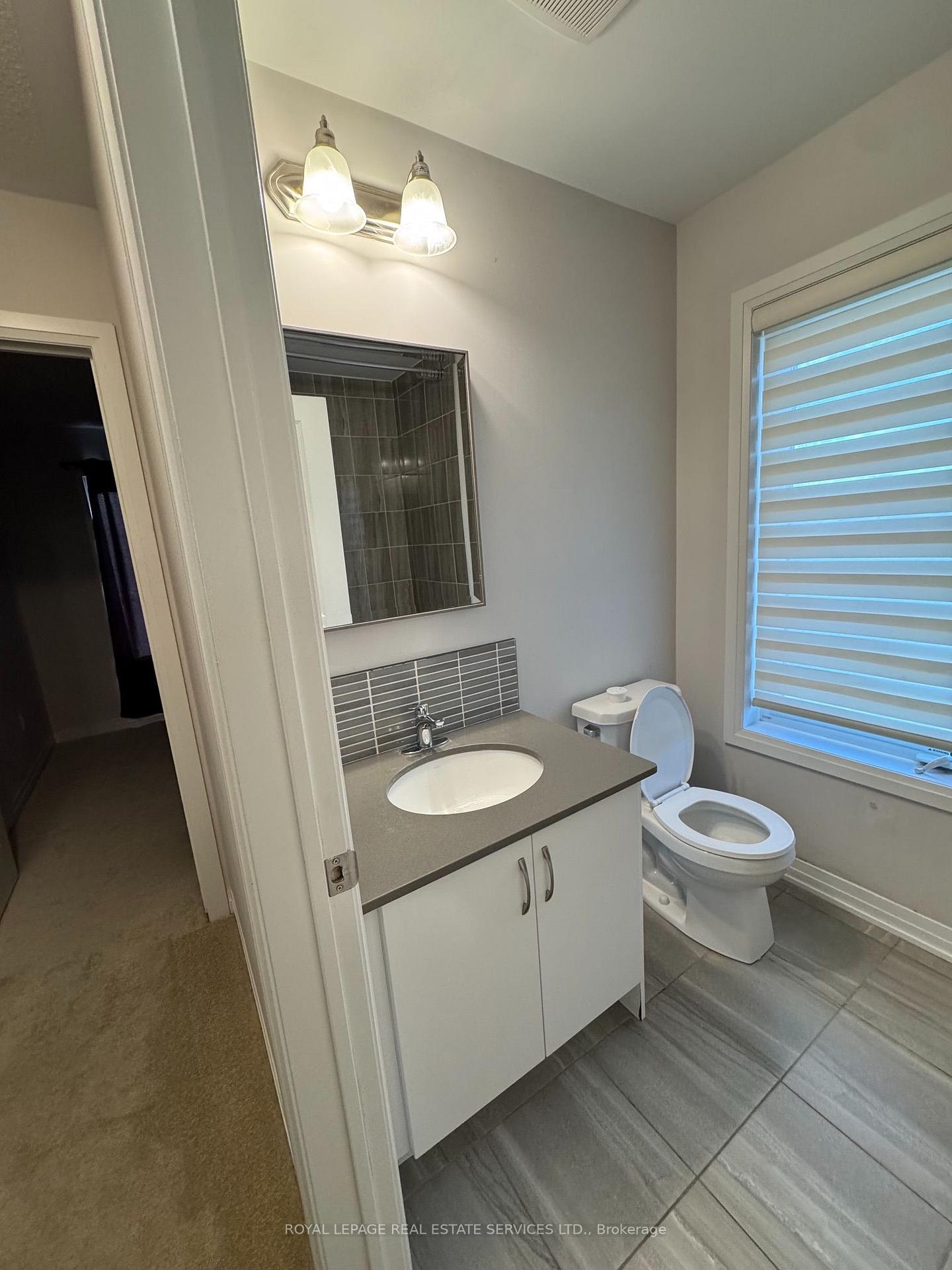585 Colborne Street 1110