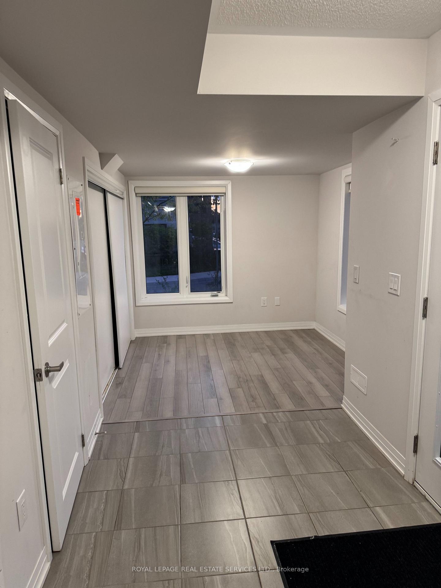 585 Colborne Street 1110