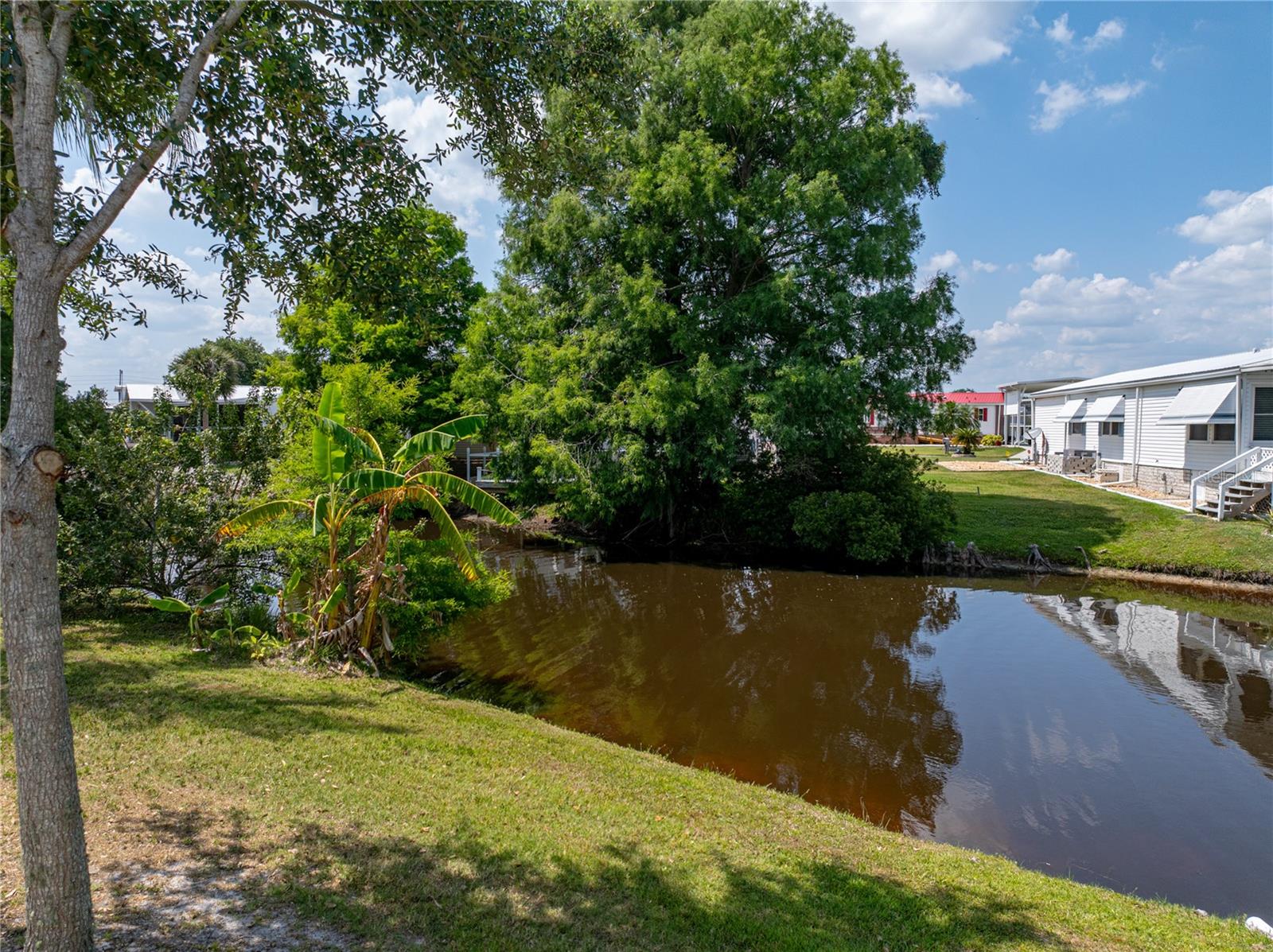 5130 SHORE LINE DR