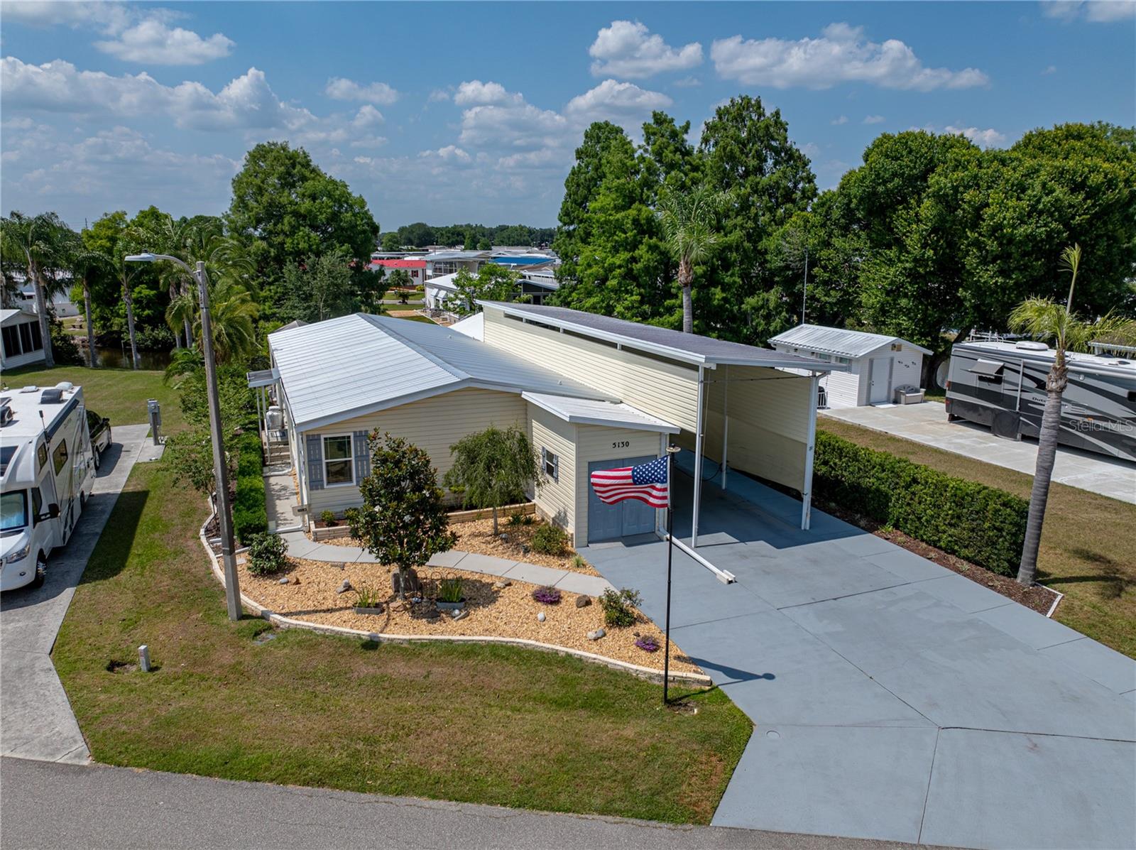 5130 SHORE LINE DR