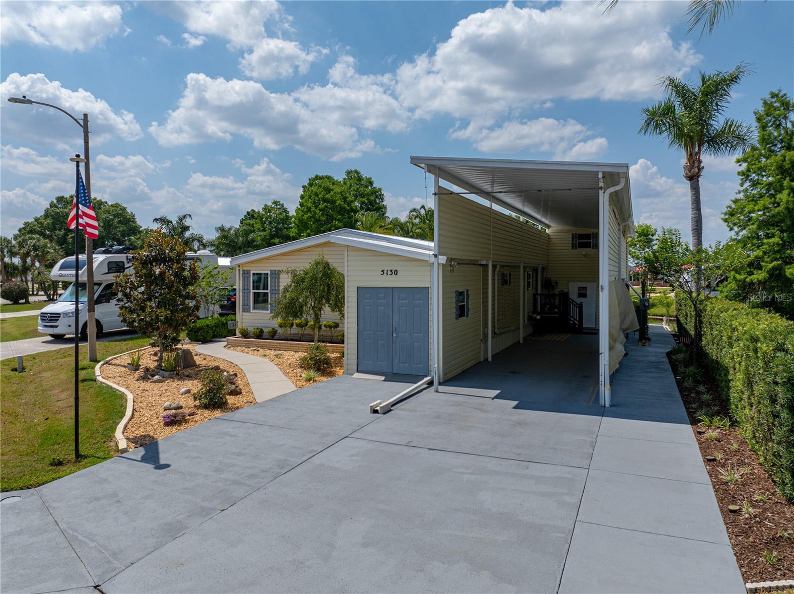 5130 SHORE LINE DR