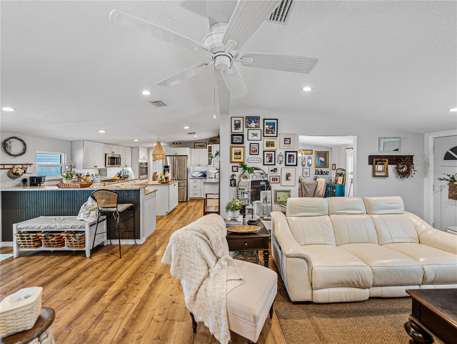 5130 SHORE LINE DR