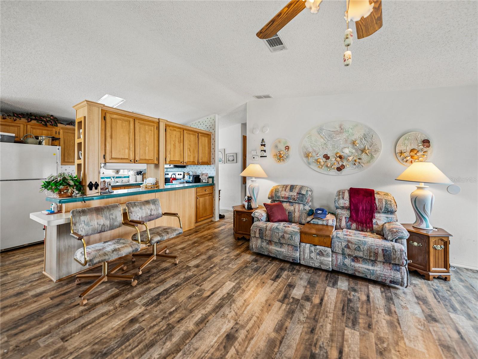 4963 NORTHSHORE DR