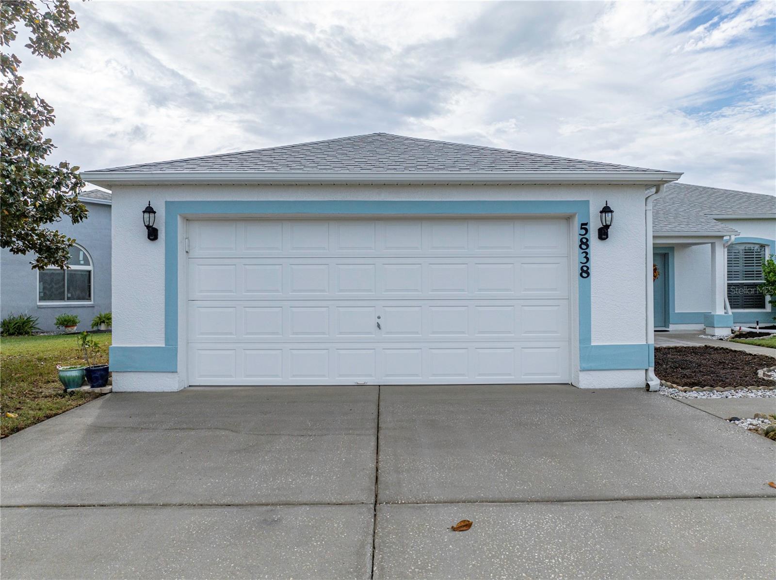 5838 MACAW PL