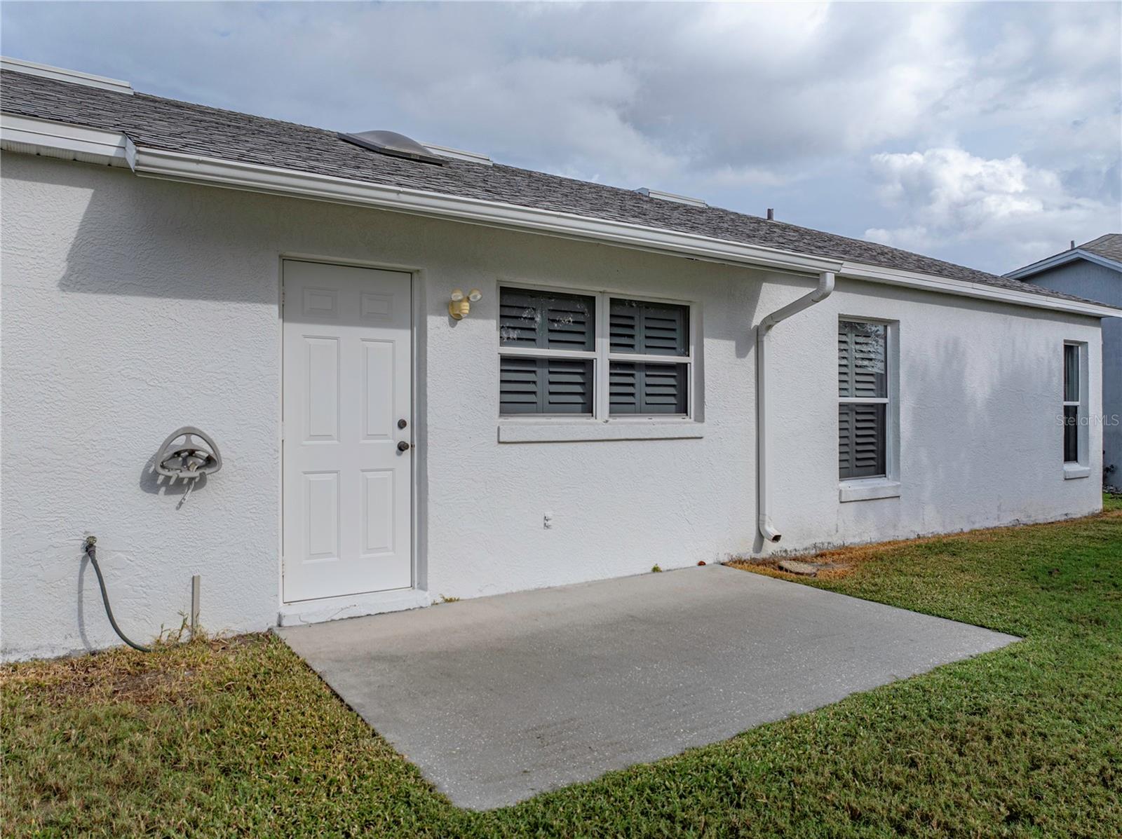 5838 MACAW PL