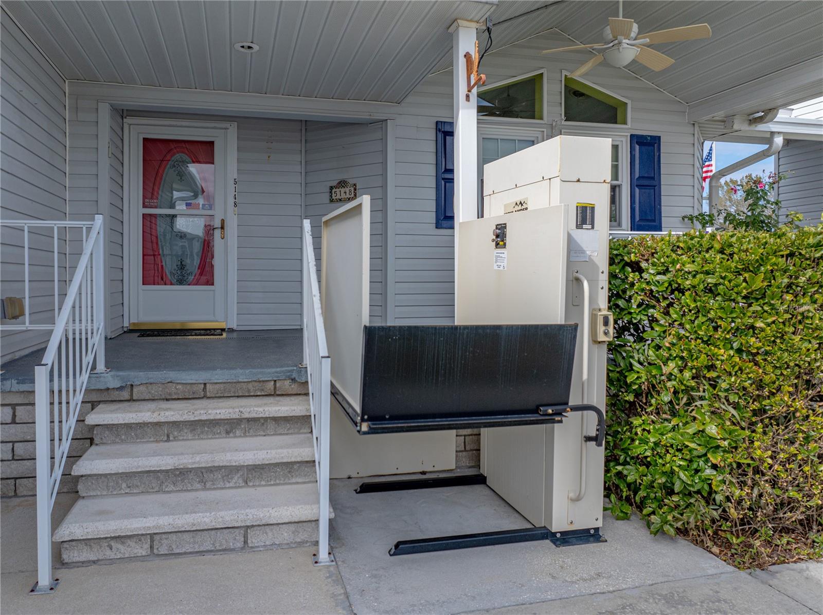 5148 ISLAND VIEW CIR N