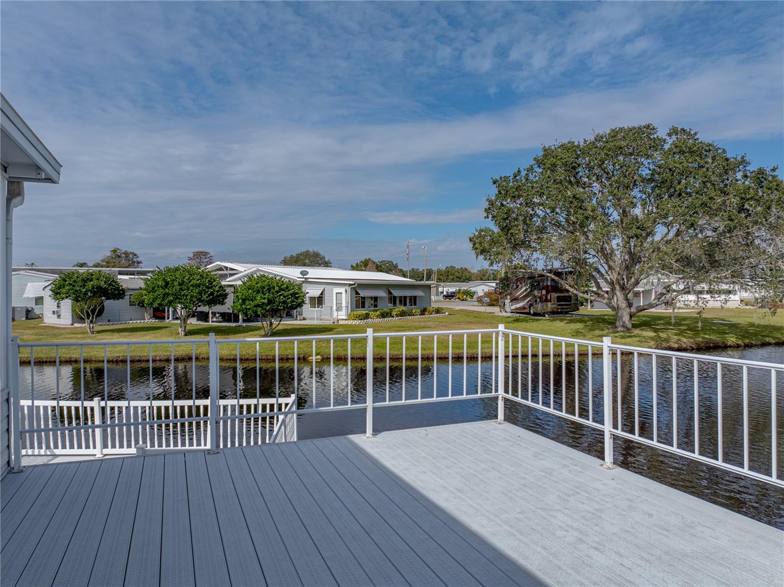 5148 ISLAND VIEW CIR N