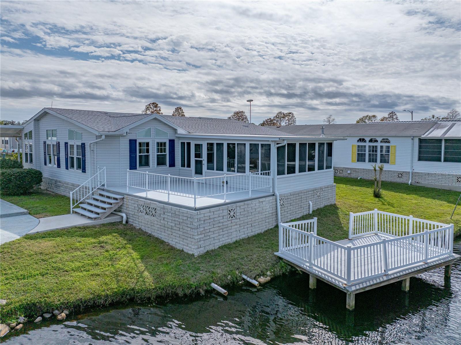 5148 ISLAND VIEW CIR N