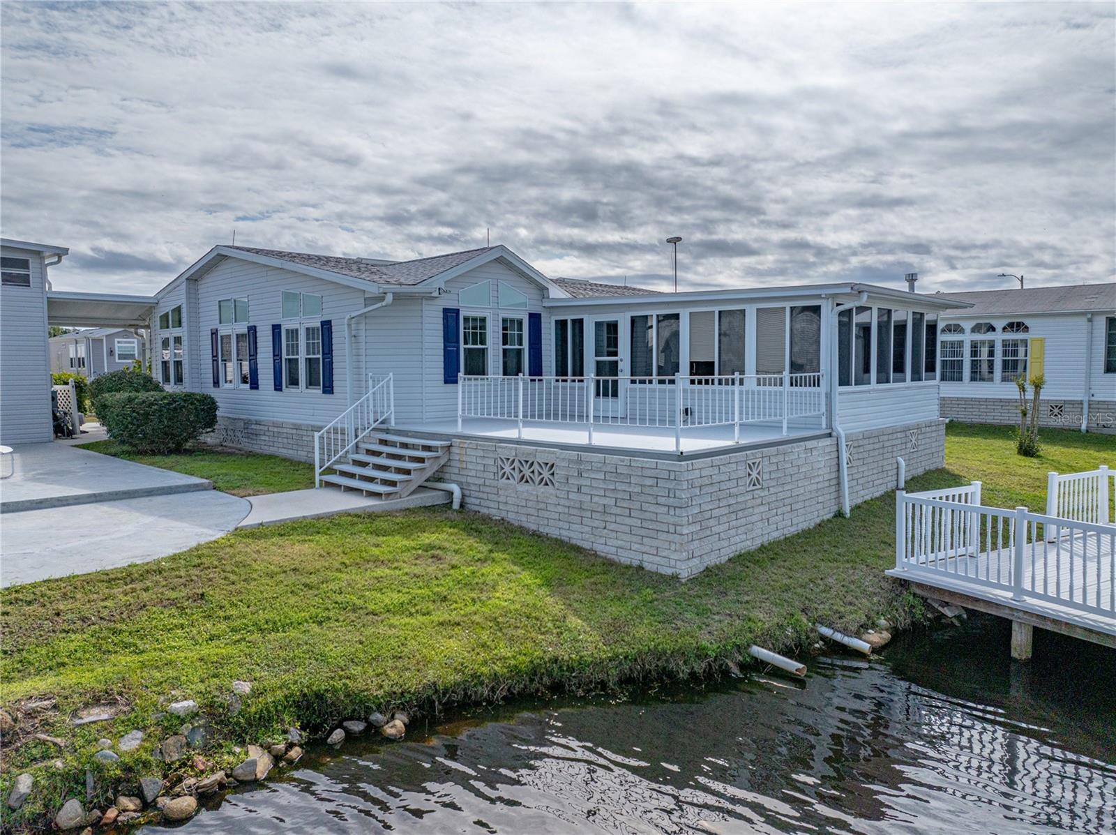 5148 ISLAND VIEW CIR N