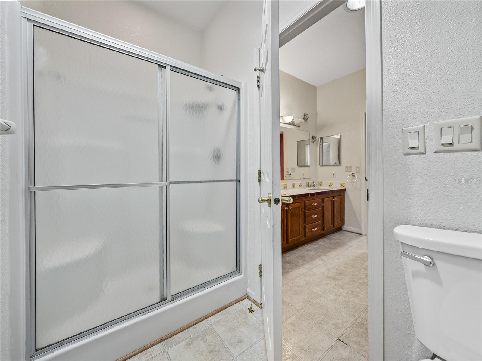 5148 ISLAND VIEW CIR N