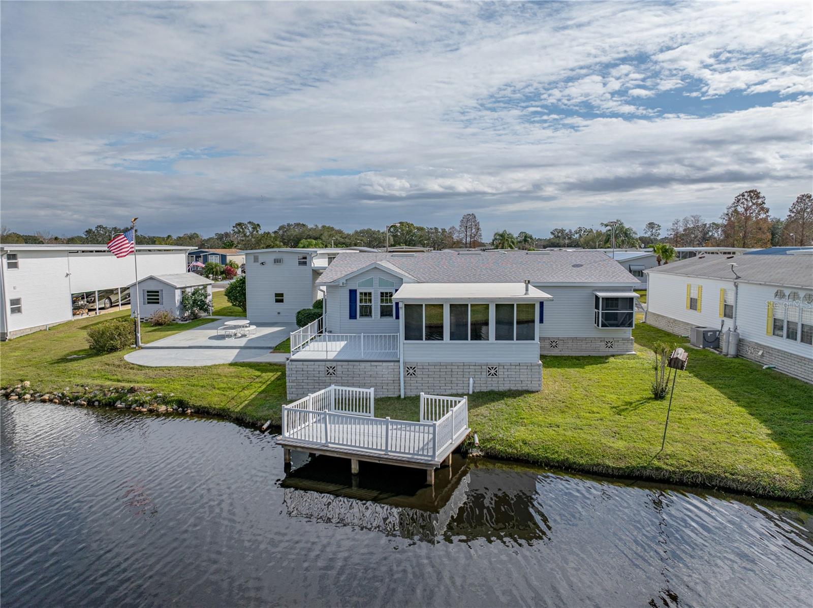 5148 ISLAND VIEW CIR N