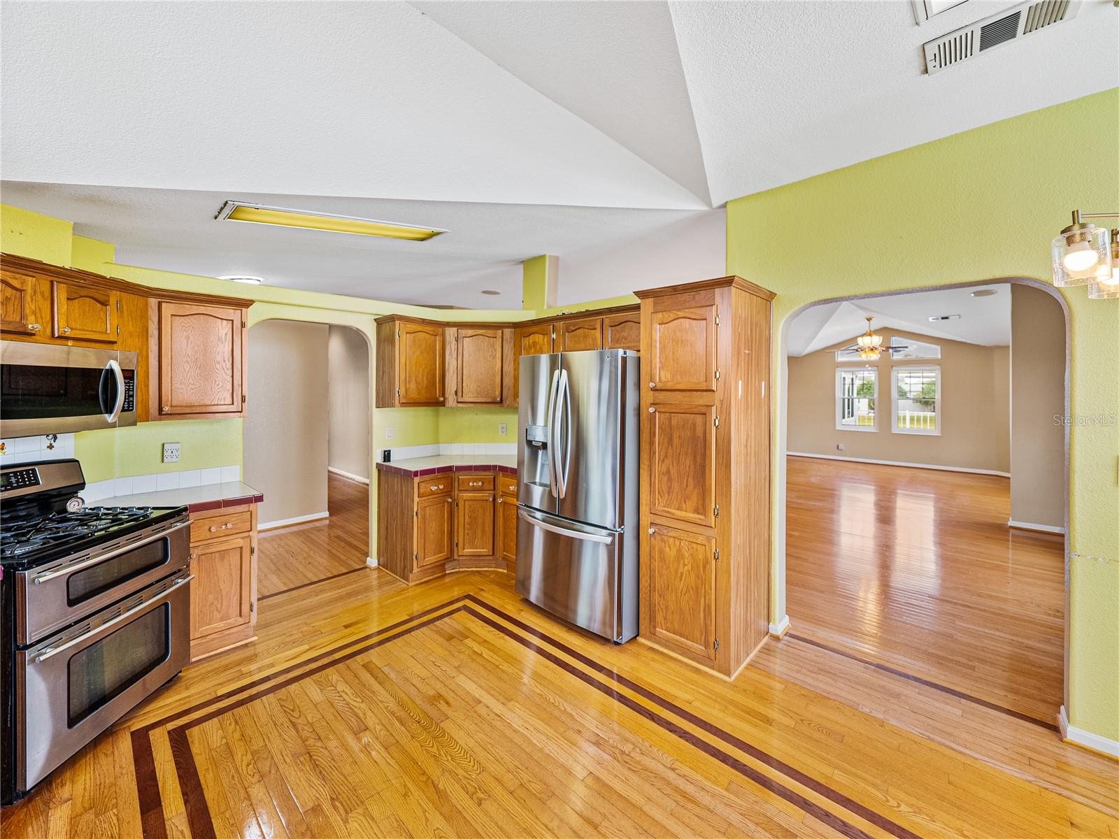 5148 ISLAND VIEW CIR N