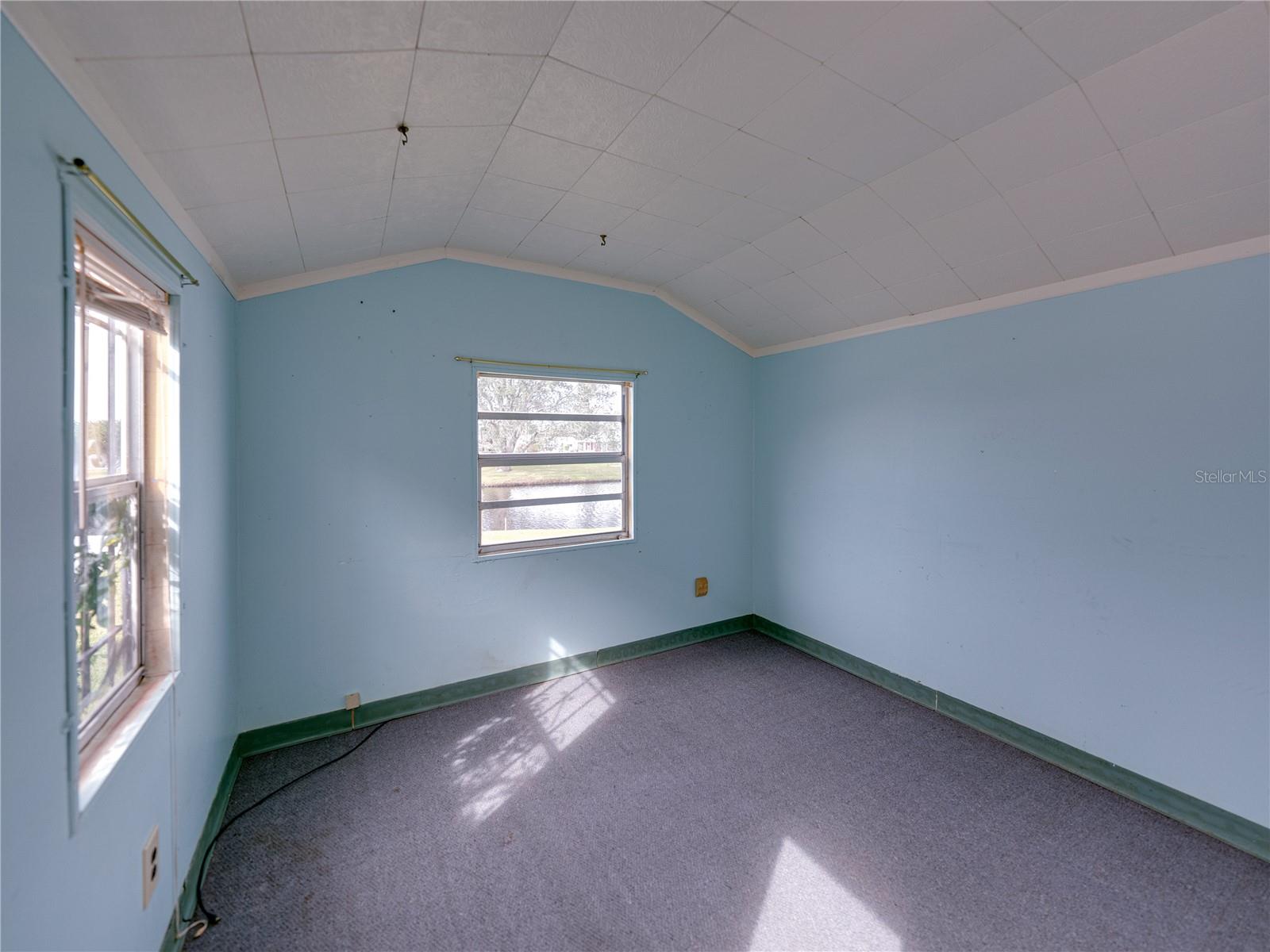 5148 ISLAND VIEW CIR N