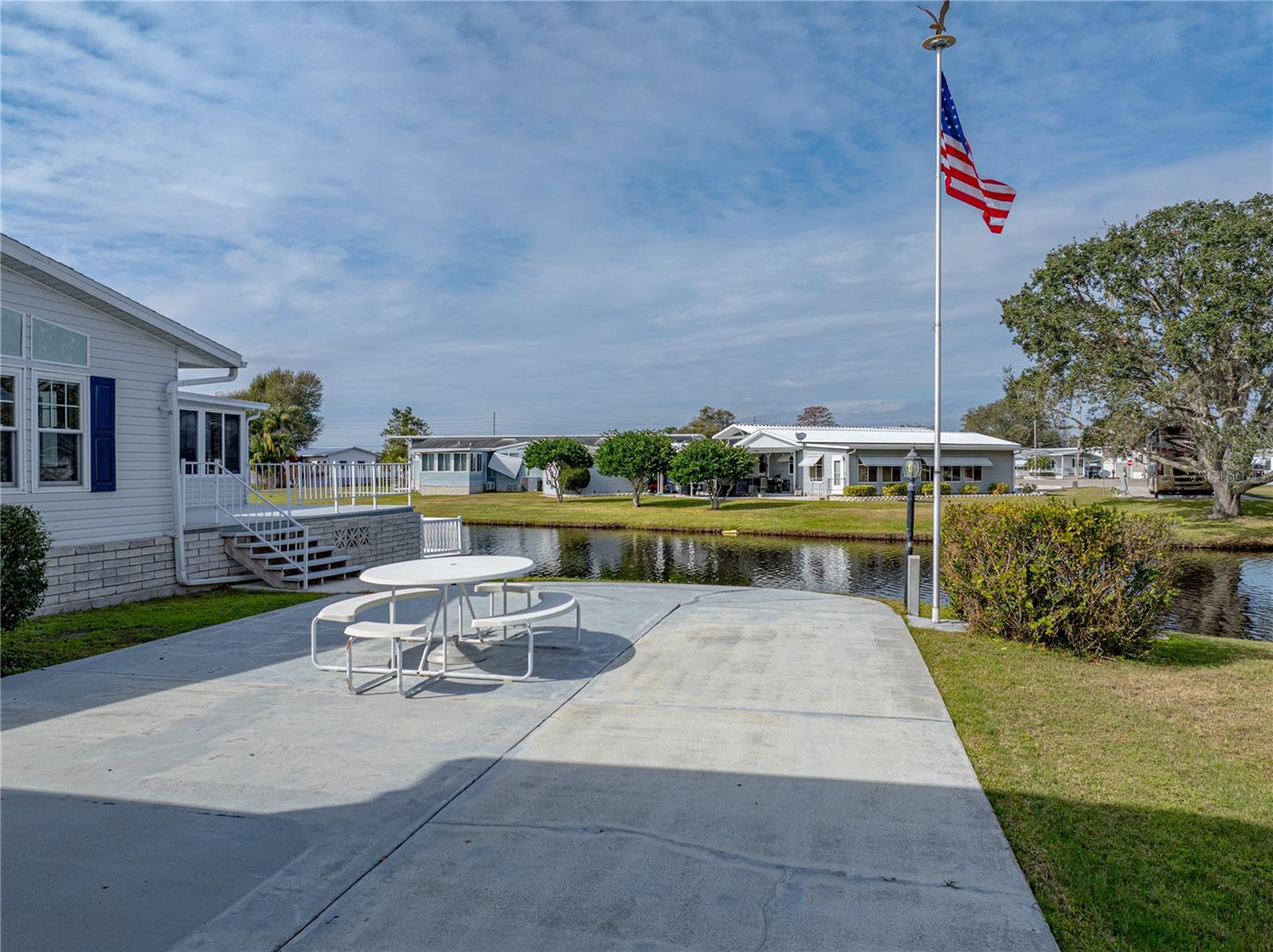 5148 ISLAND VIEW CIR N