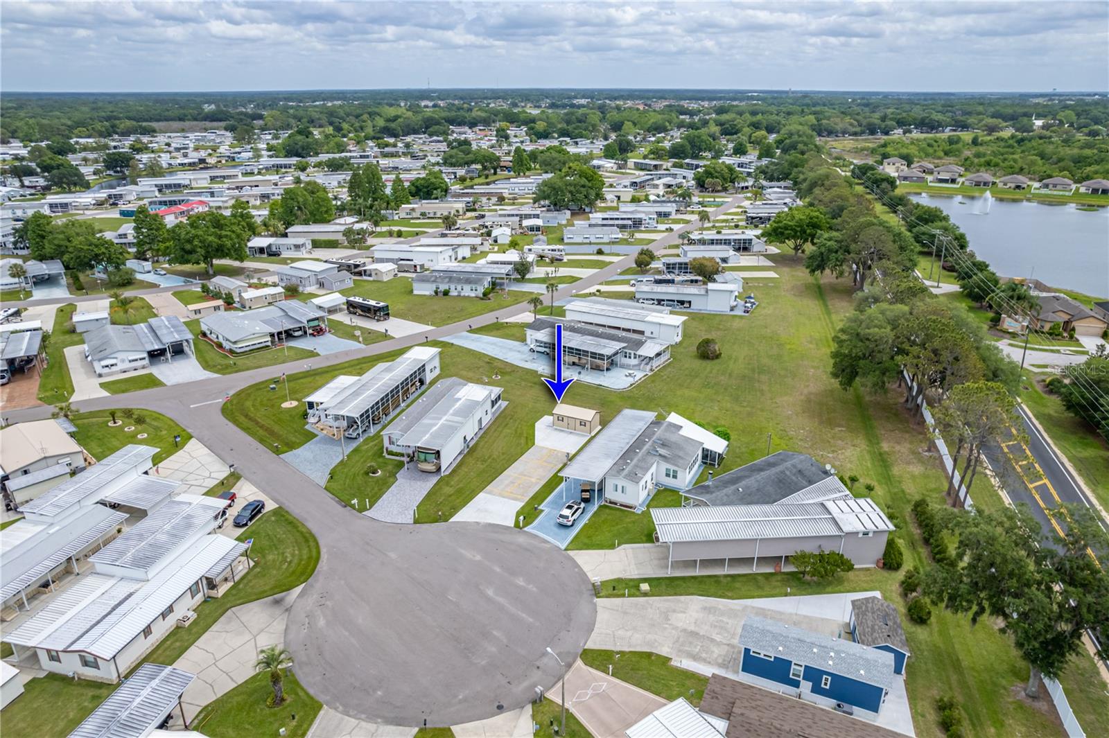 8933 SOUTHSHORE CT