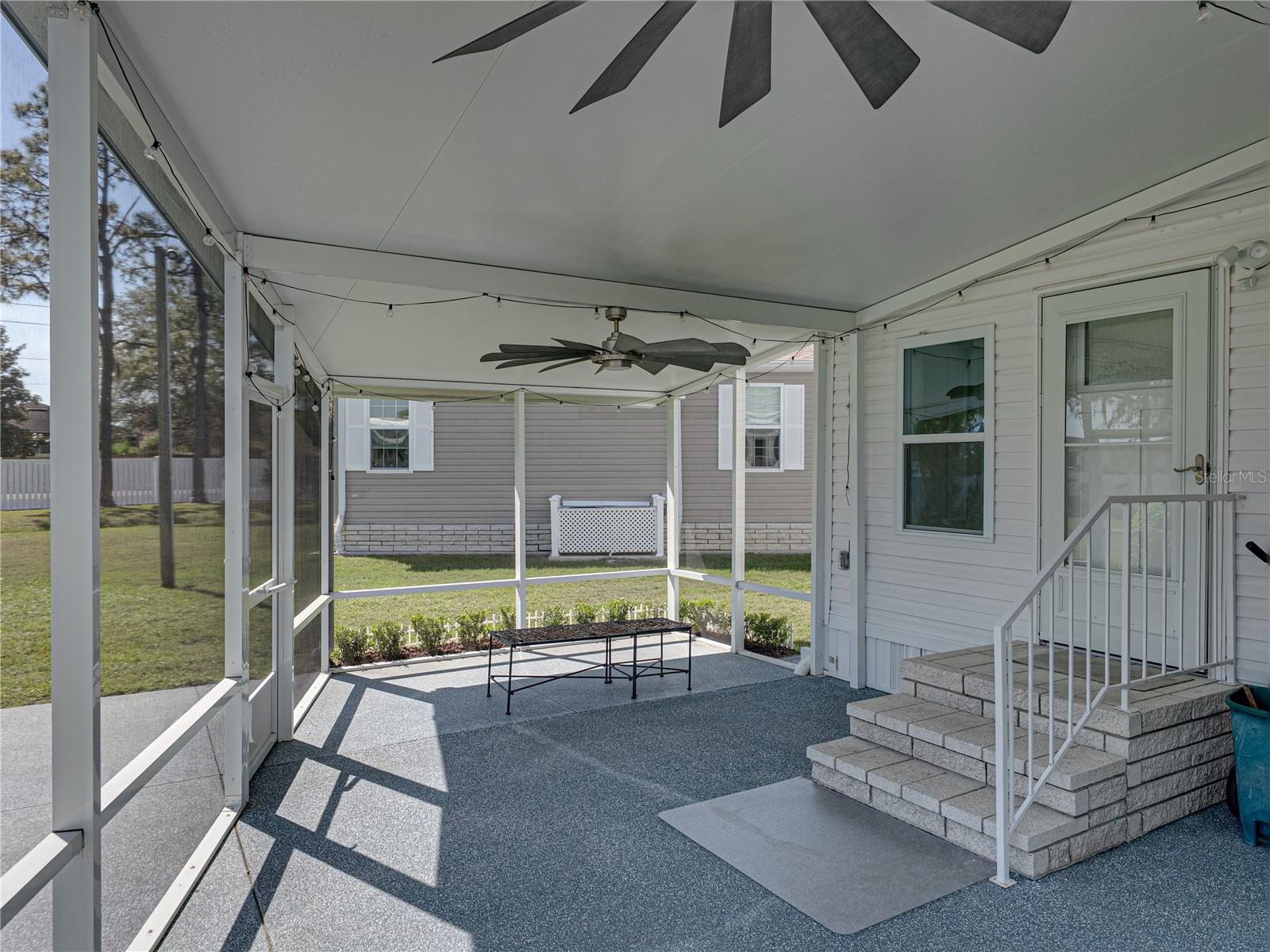 8925 SOUTHSHORE CT