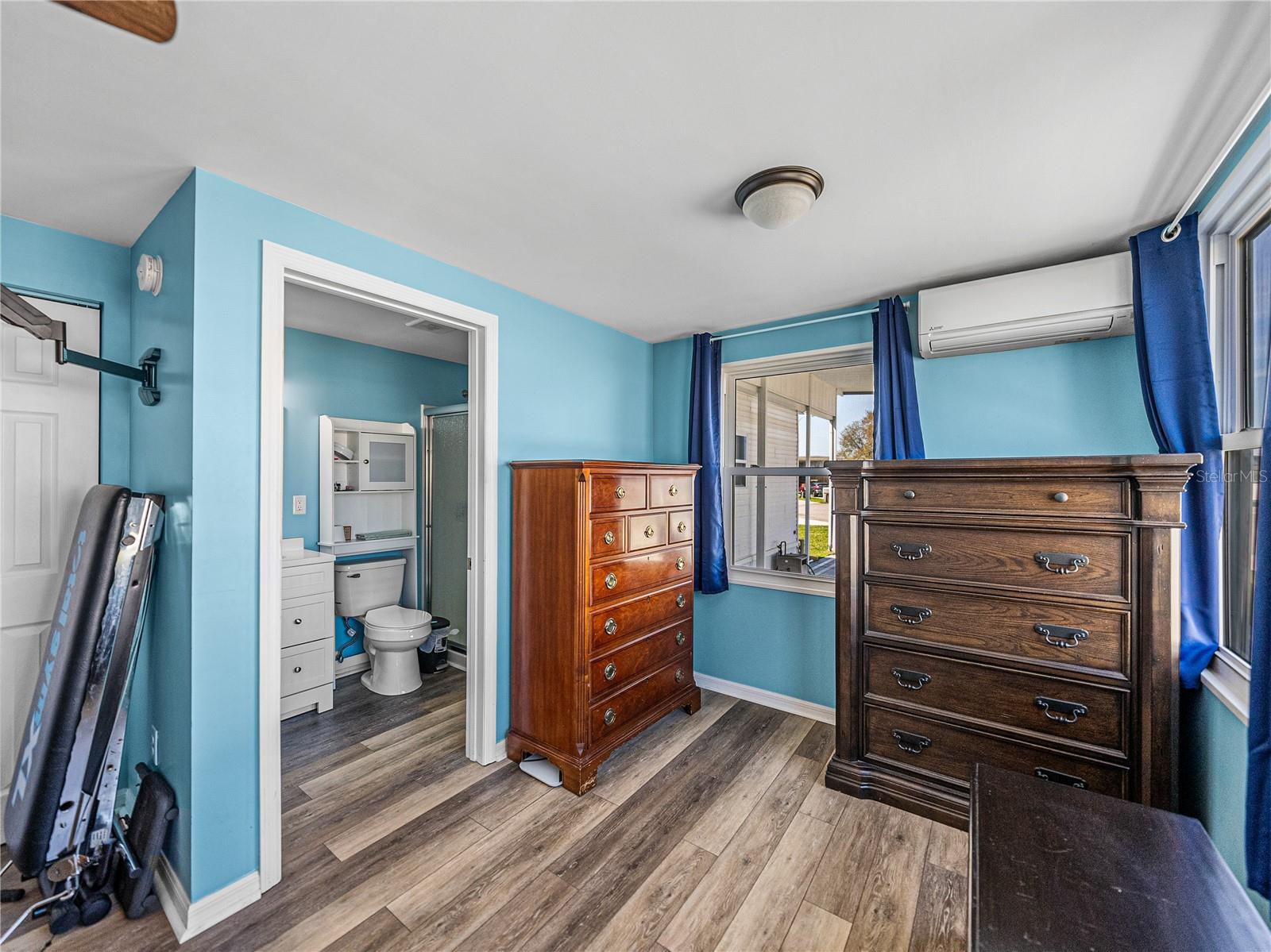 8925 SOUTHSHORE CT