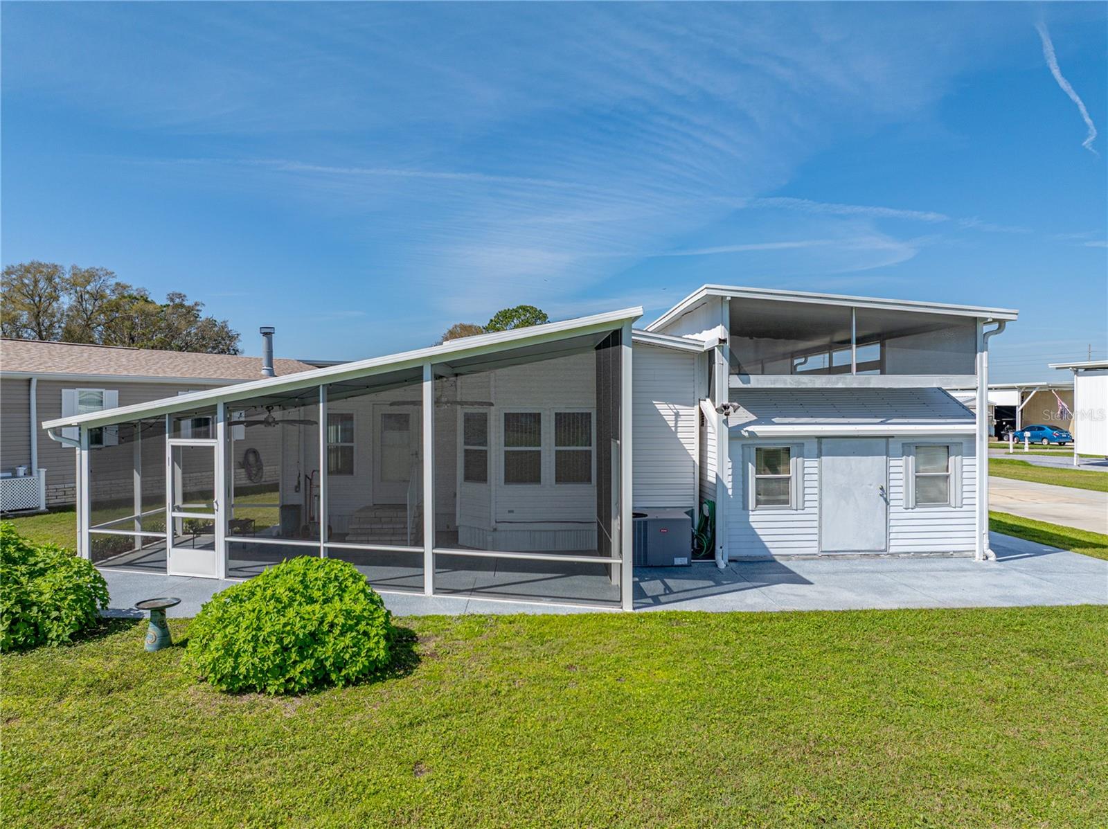 8925 SOUTHSHORE CT