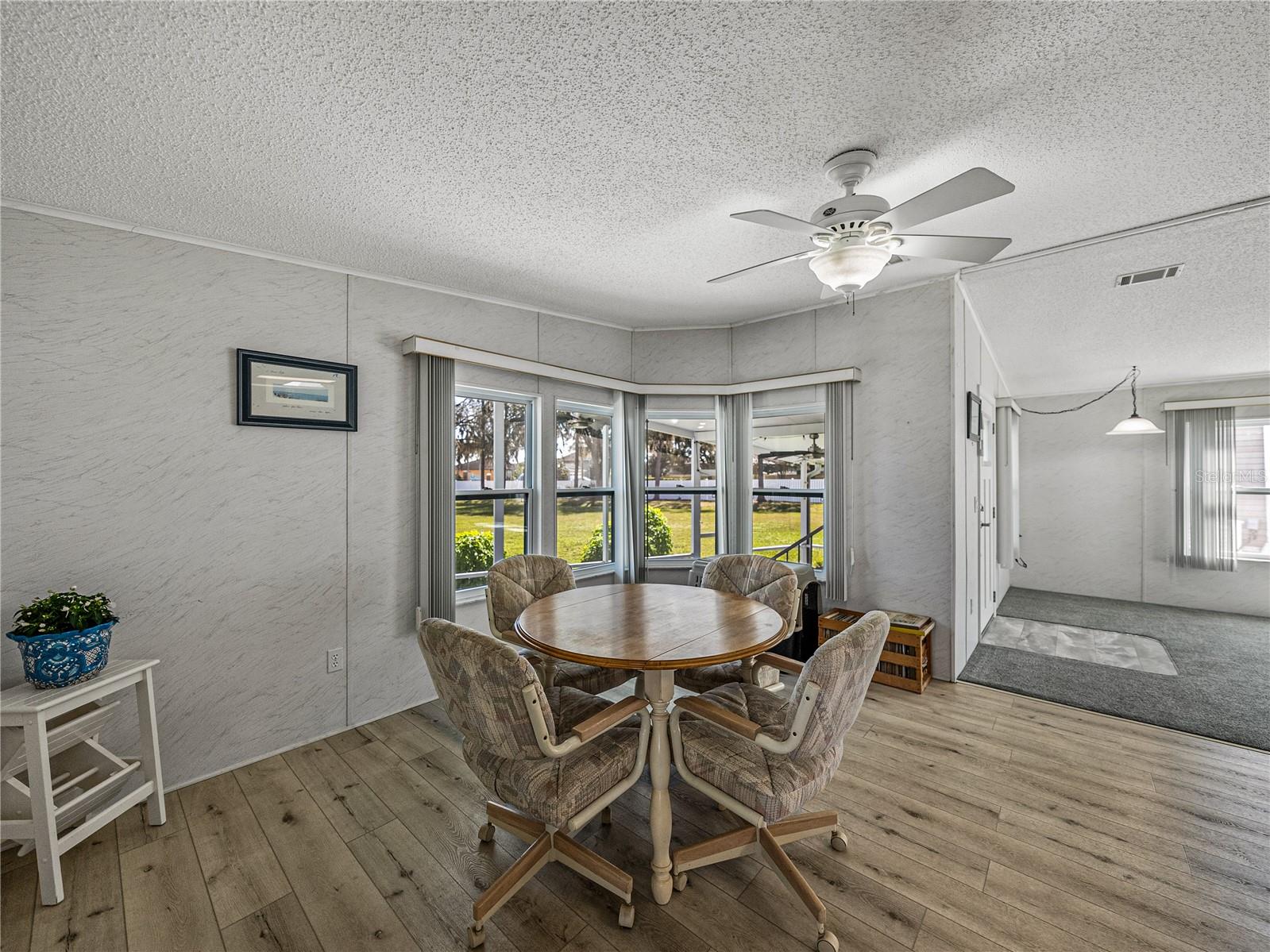 8925 SOUTHSHORE CT