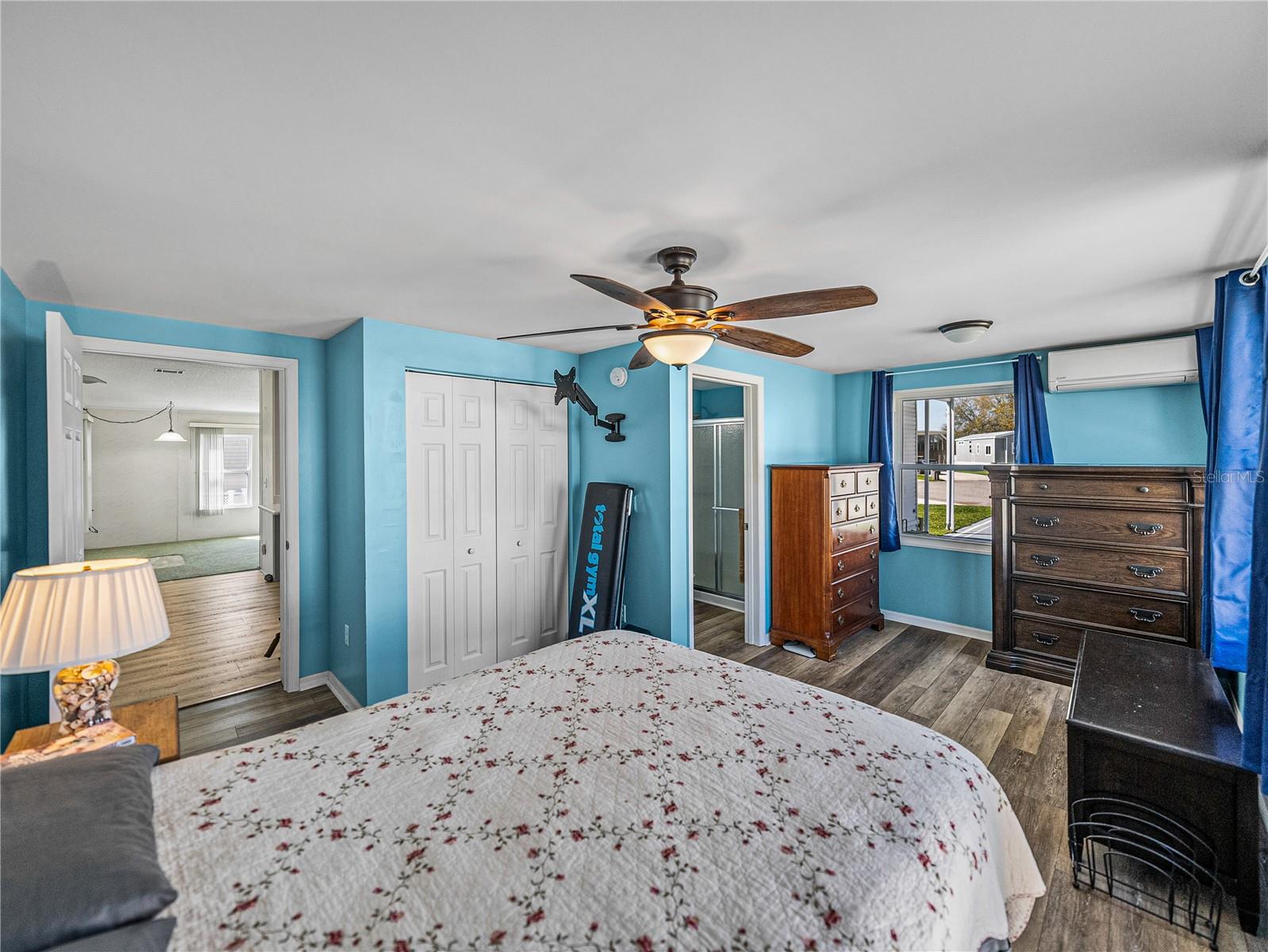 8925 SOUTHSHORE CT