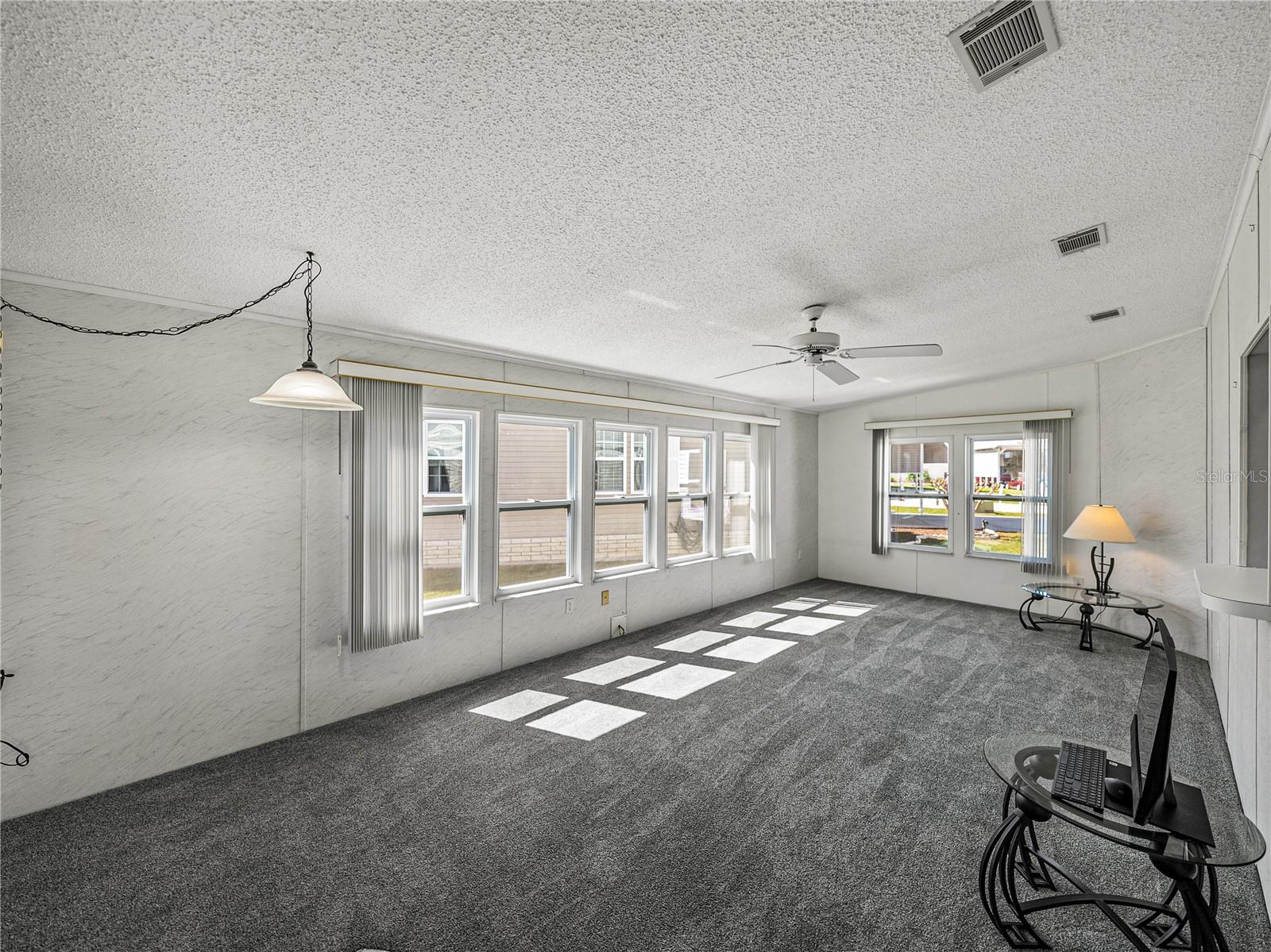 8925 SOUTHSHORE CT
