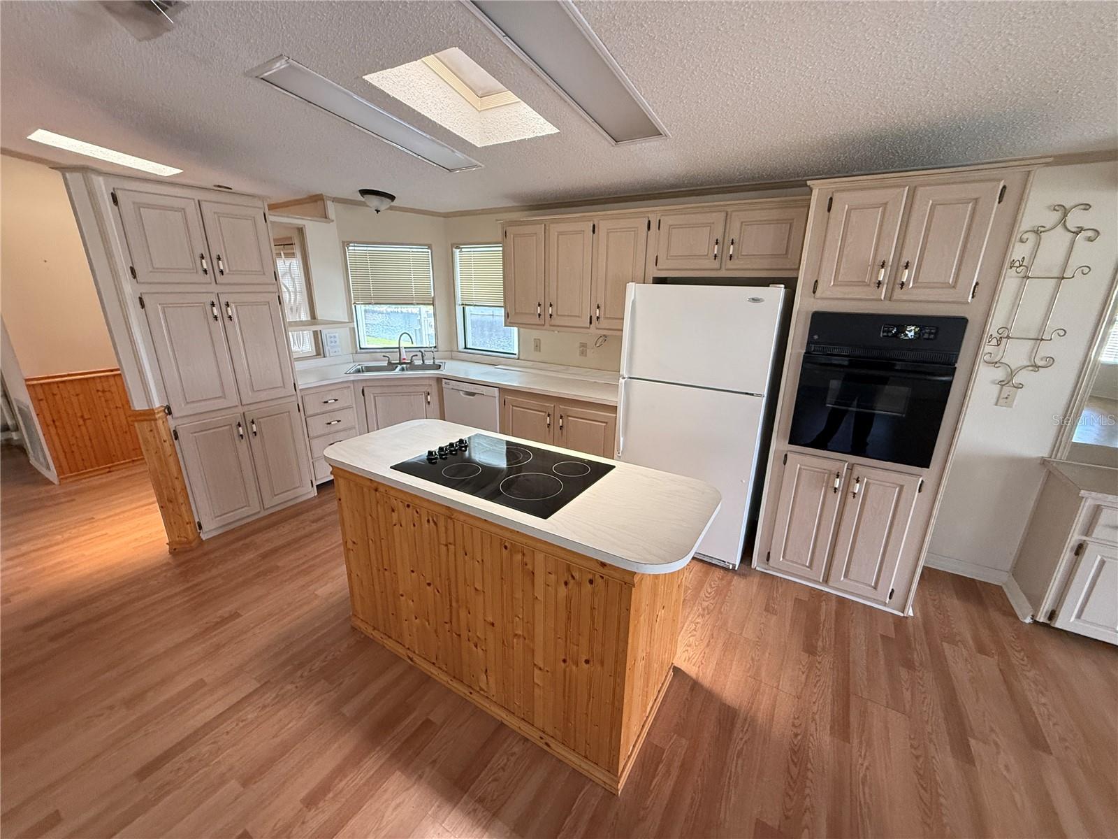 4961 MOUNT OLIVE SHORES DR