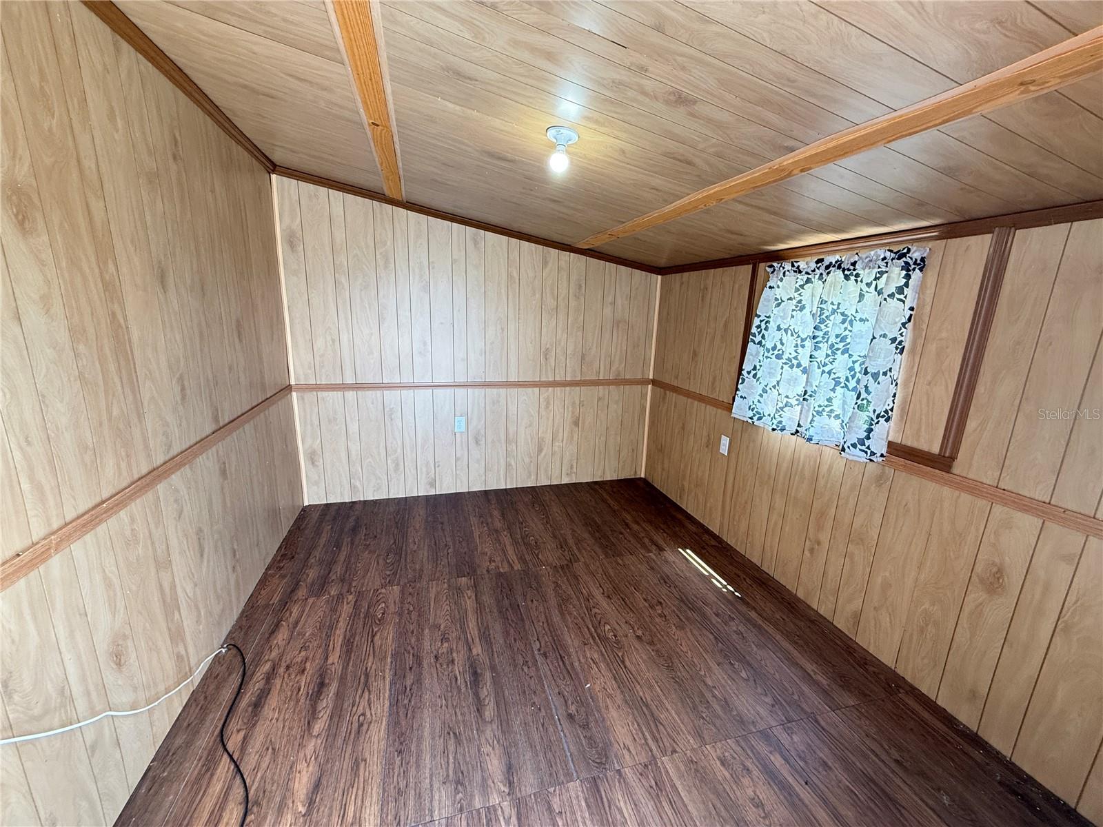 4961 MOUNT OLIVE SHORES DR