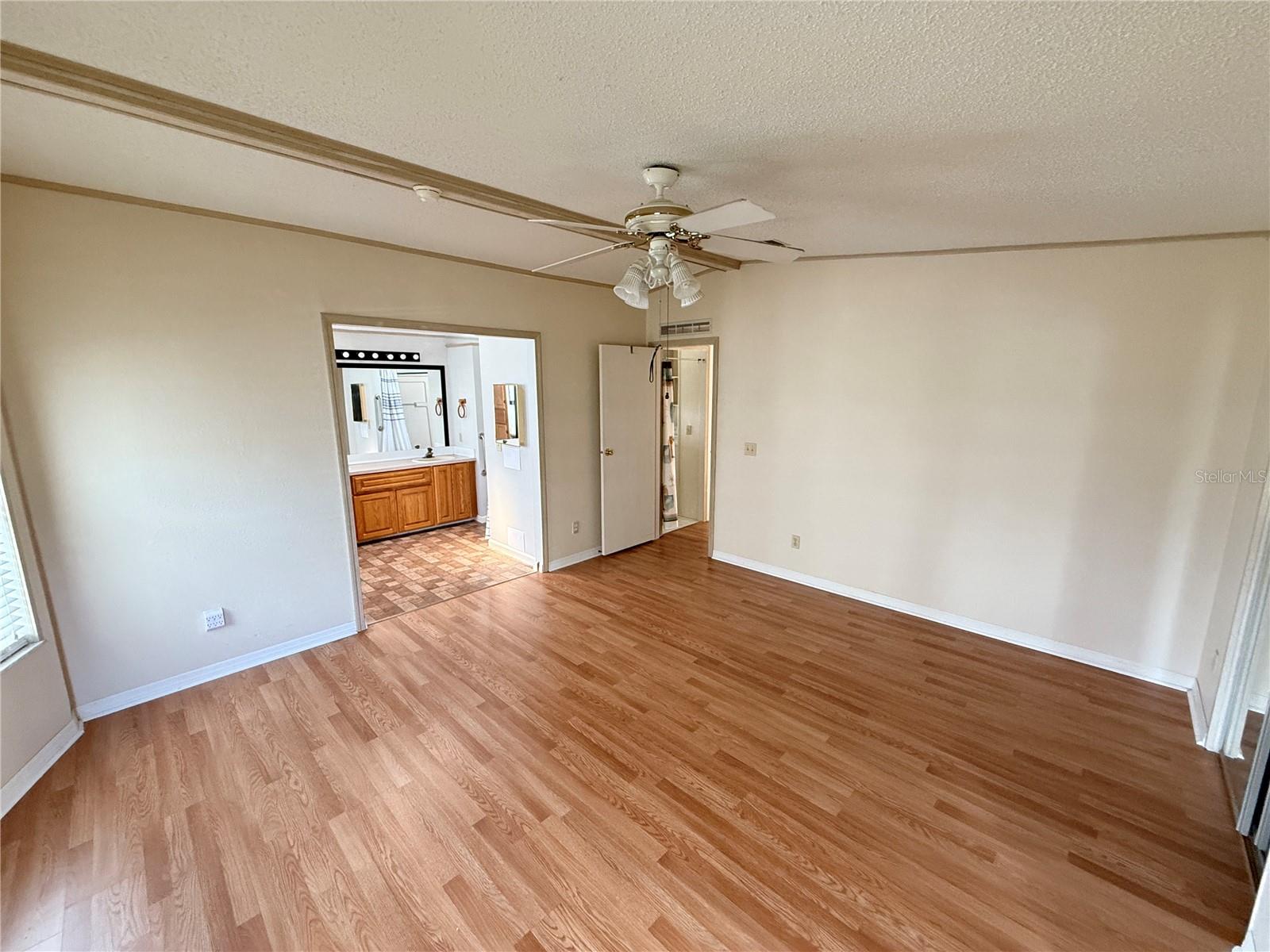 4961 MOUNT OLIVE SHORES DR