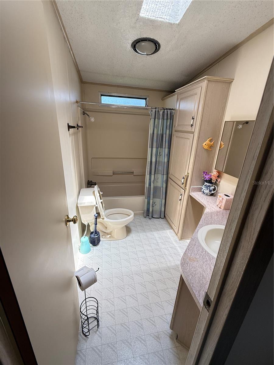 4961 MOUNT OLIVE SHORES DR