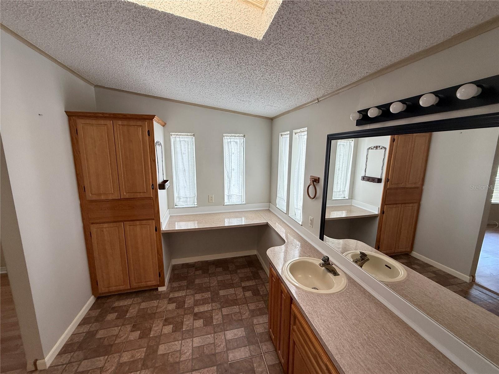 4961 MOUNT OLIVE SHORES DR