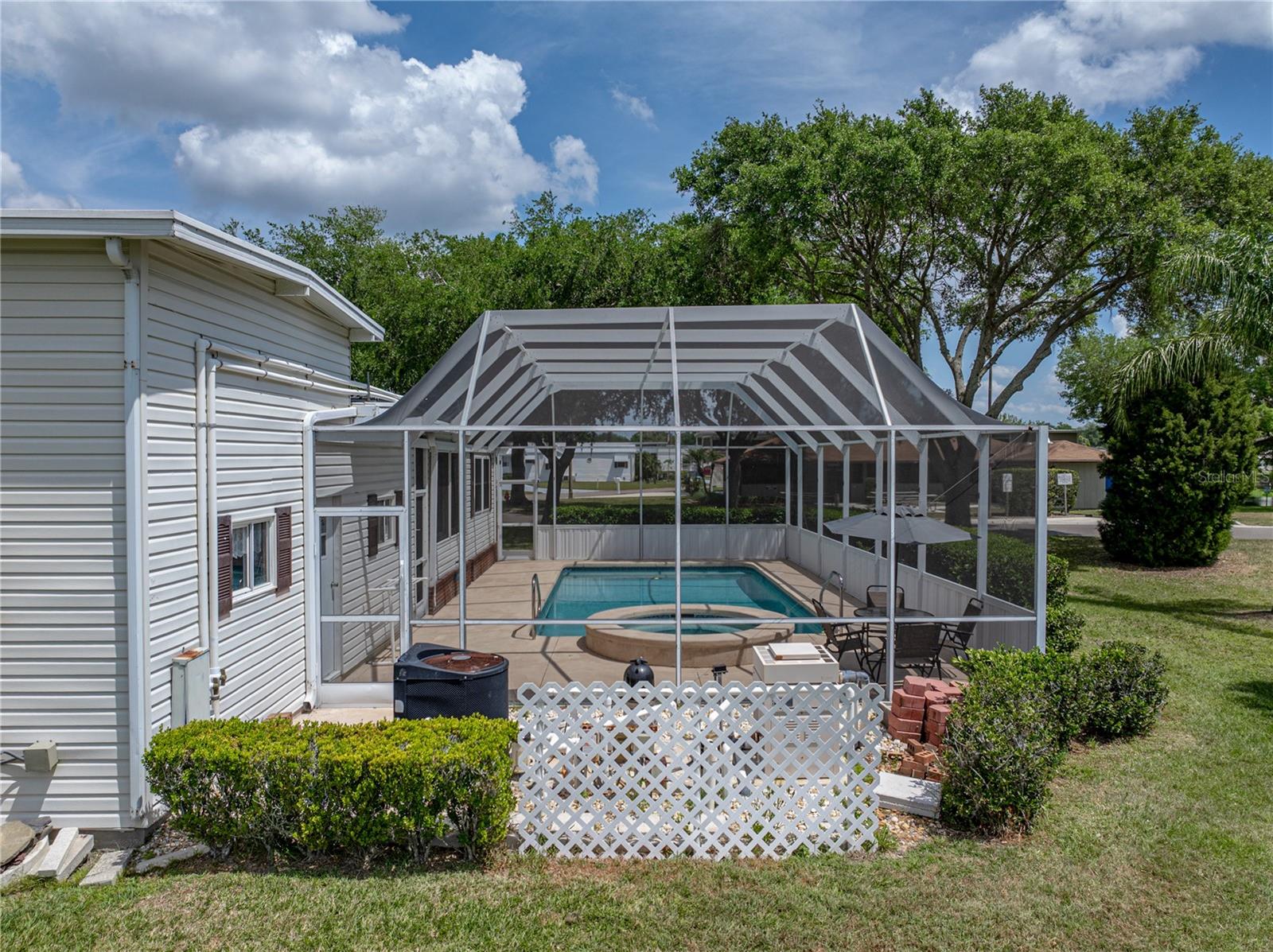 5177 ISLAND VIEW CIR S