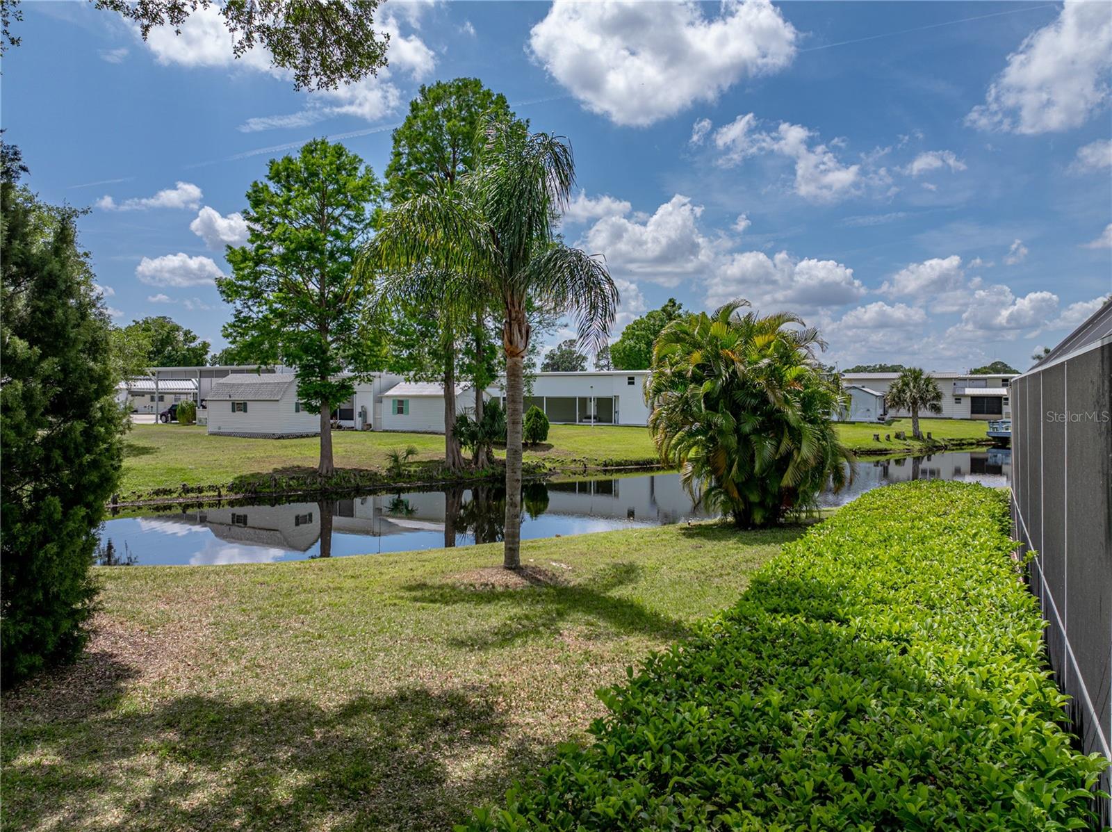 5177 ISLAND VIEW CIR S