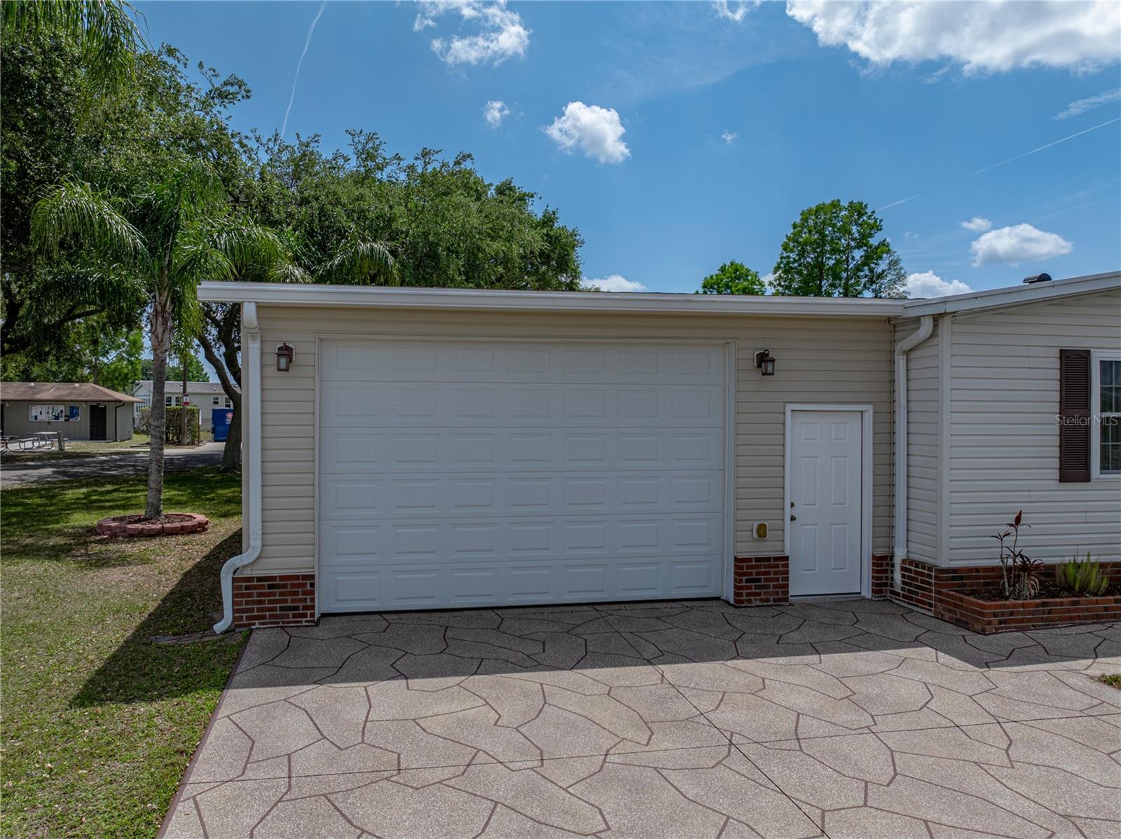 5177 ISLAND VIEW CIR S