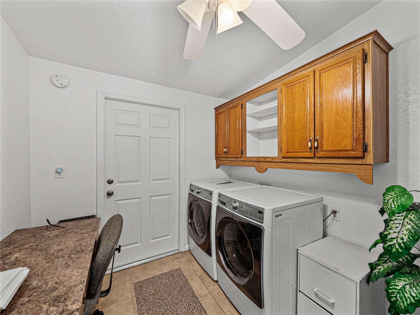 5177 ISLAND VIEW CIR S