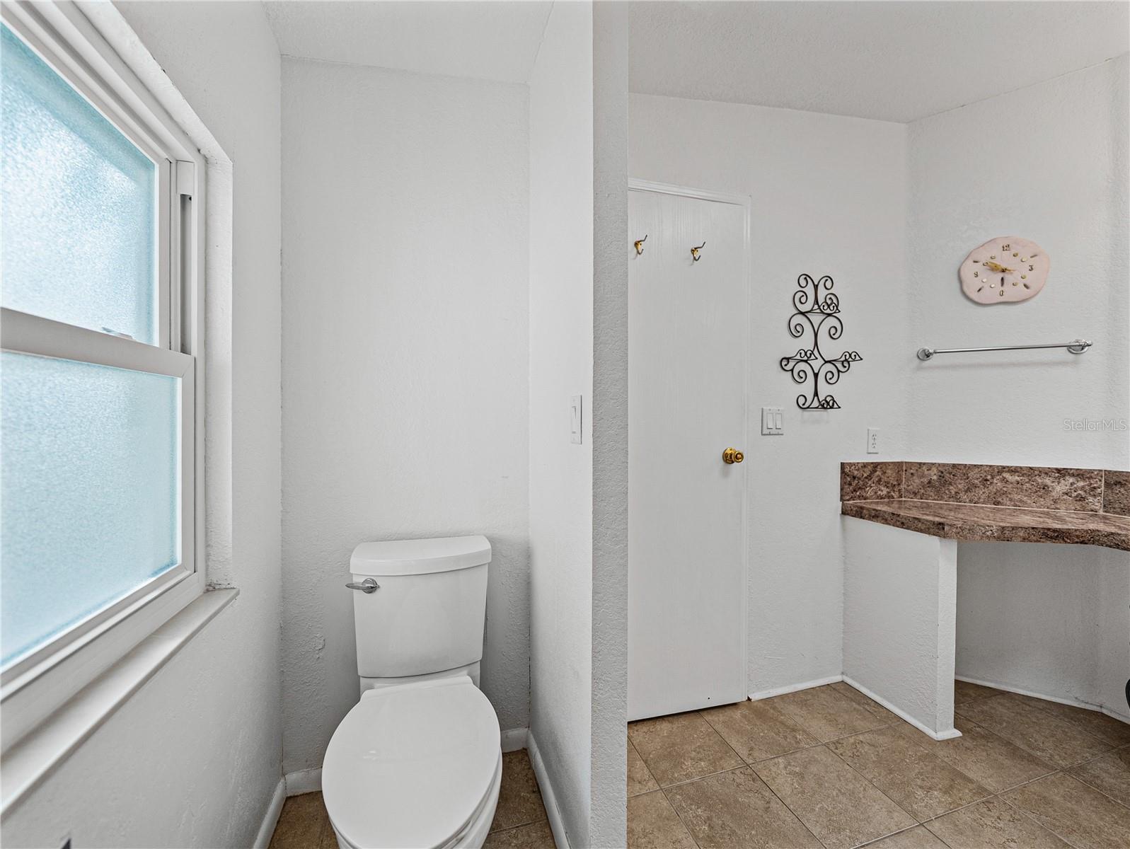 5177 ISLAND VIEW CIR S