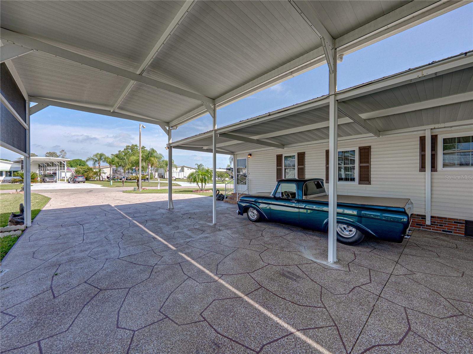 5177 ISLAND VIEW CIR S