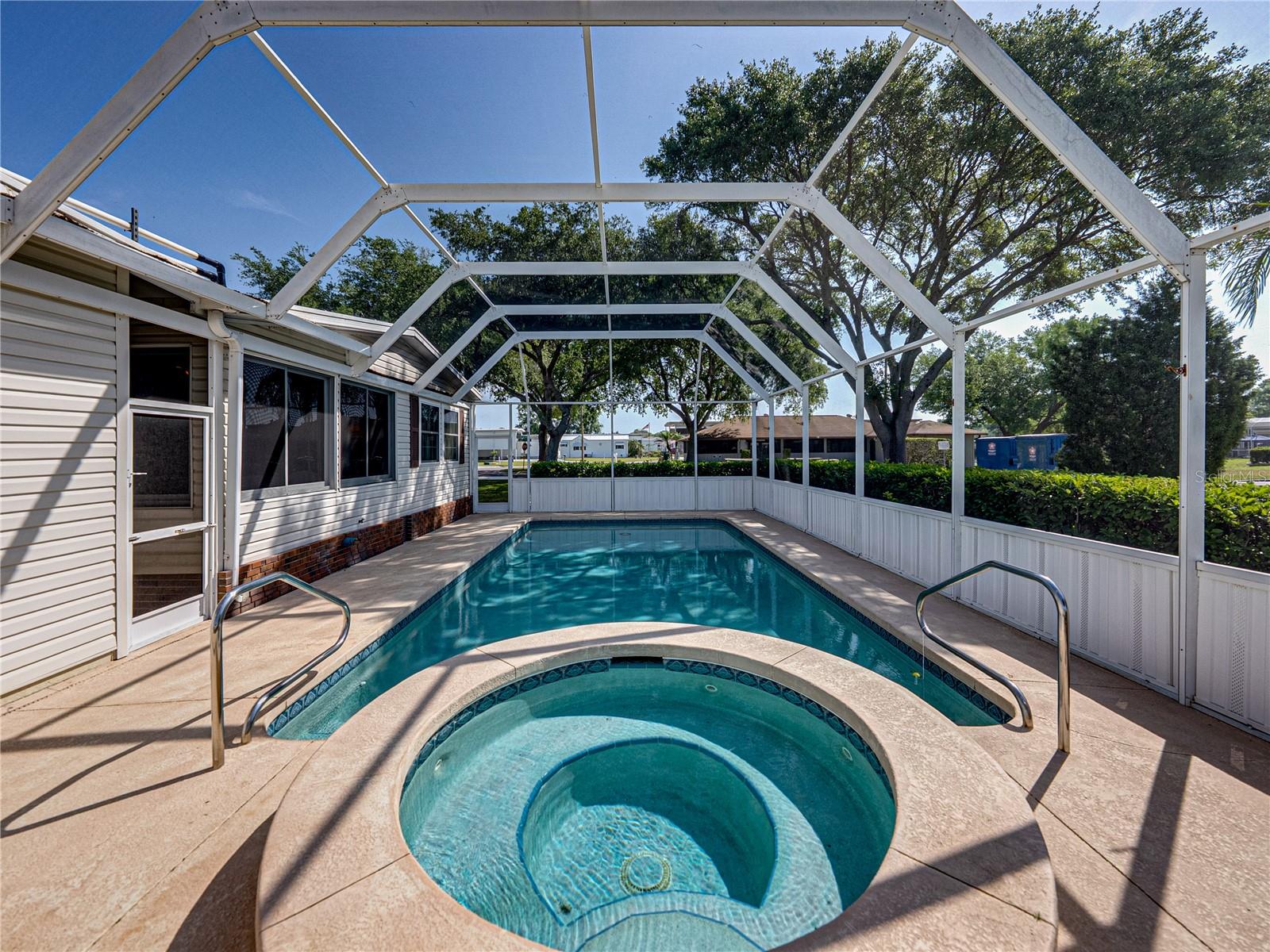 5177 ISLAND VIEW CIR S