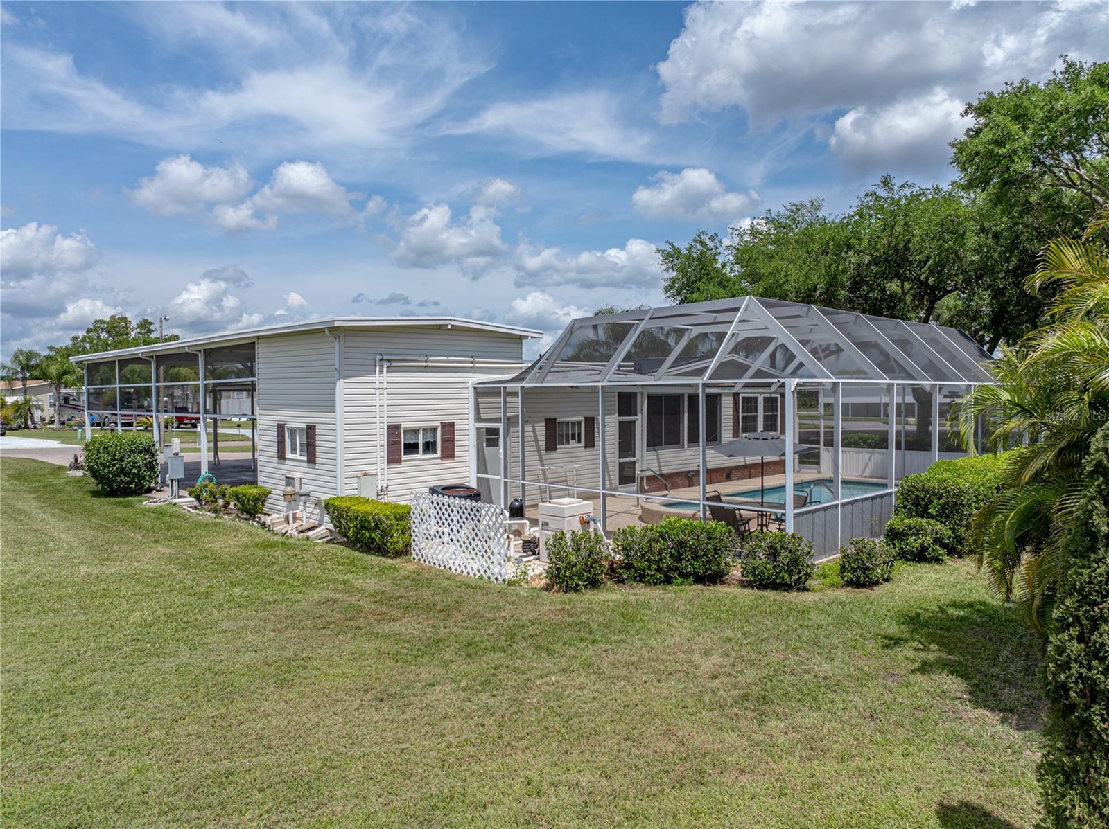 5177 ISLAND VIEW CIR S