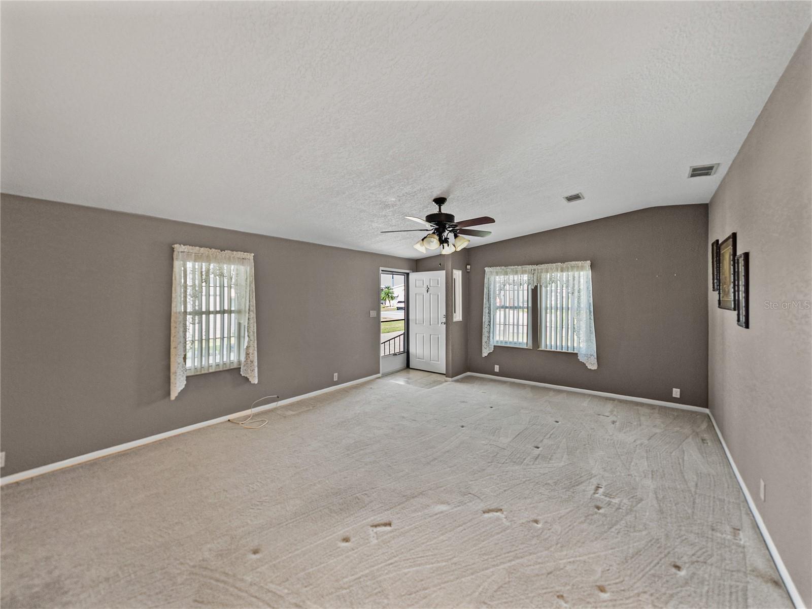 5177 ISLAND VIEW CIR S