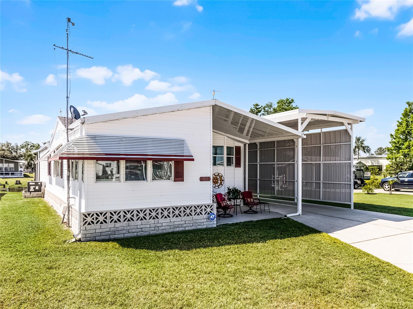 5153 ISLAND VIEW CIR S