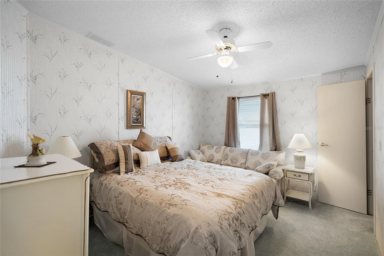 5153 ISLAND VIEW CIR S