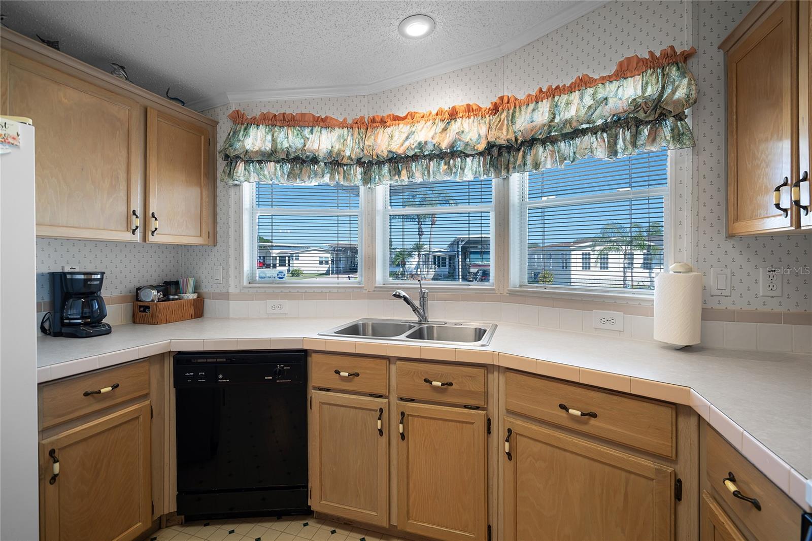 5153 ISLAND VIEW CIR S