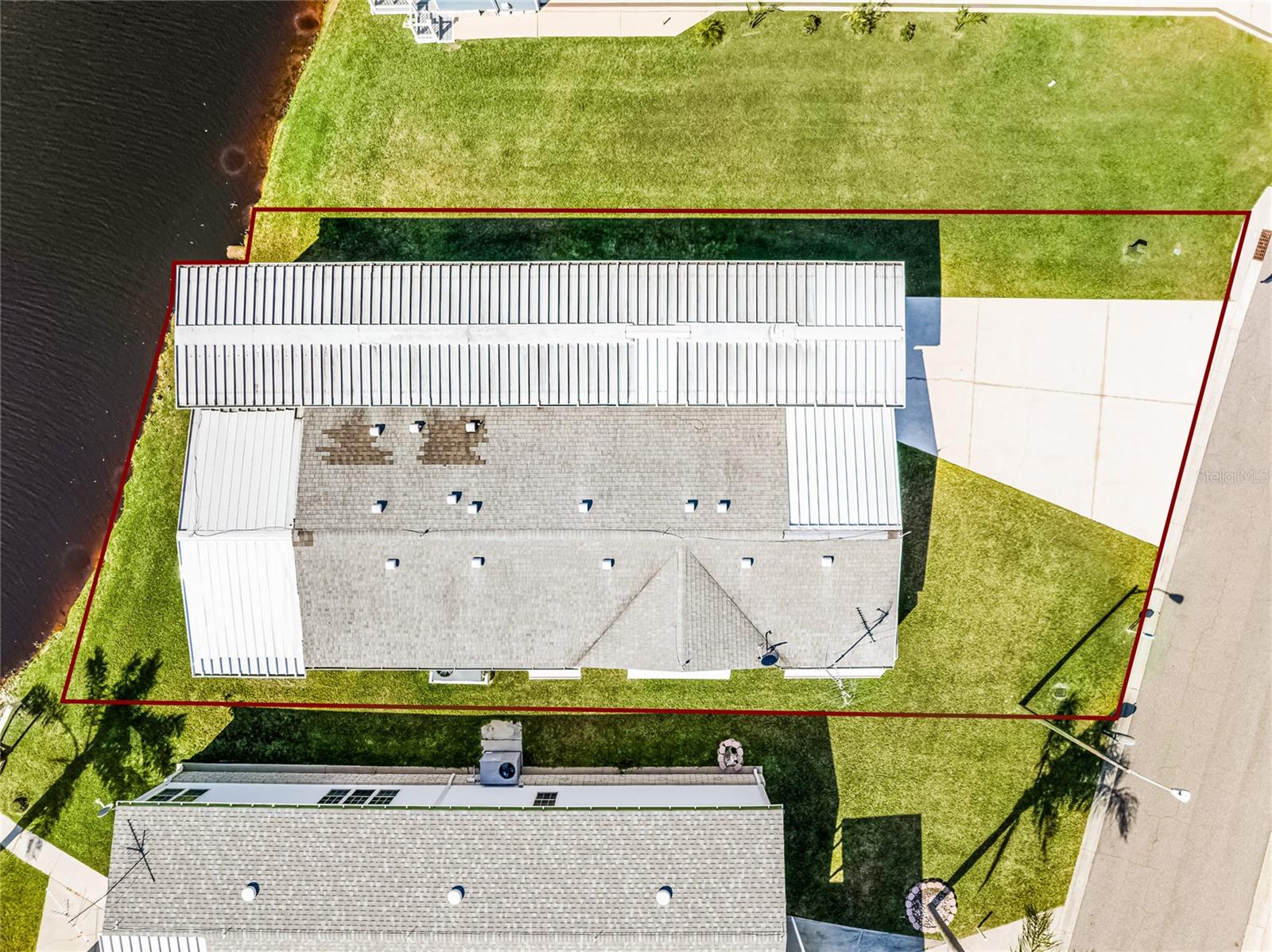 5153 ISLAND VIEW CIR S