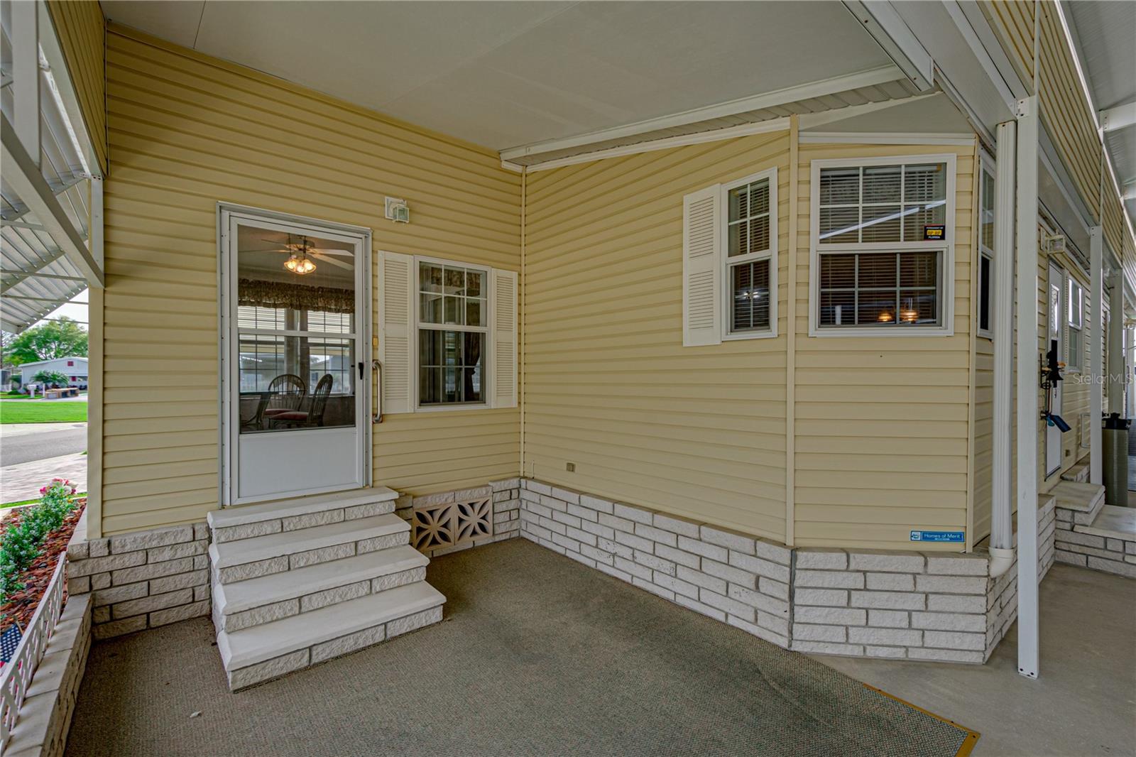 5130 ISLAND VIEW CIR N